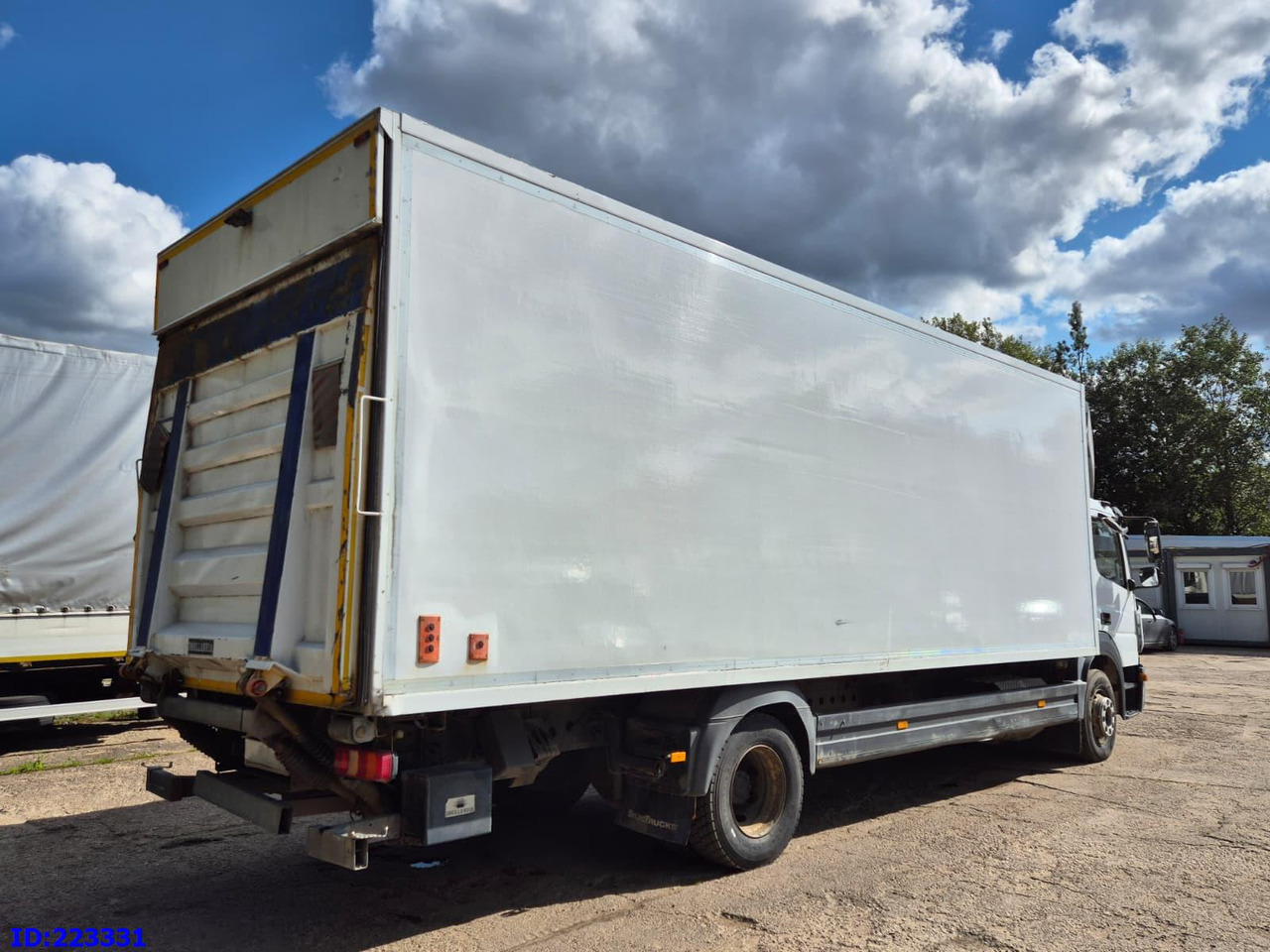 MERCEDES-BENZ Atego 1221 Euro6 (Open side box) - Изотермичен камион: снимка 5 MERCEDES-BENZ Atego 1221 Euro6 (Open side box) - Изотермичен камион: снимка 5