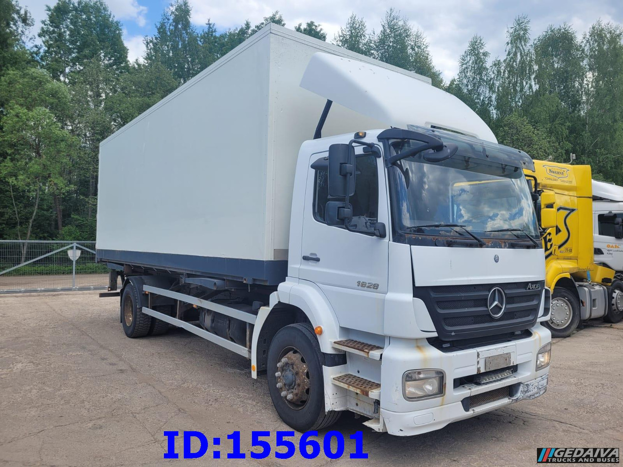MERCEDES-BENZ Axor 1828 Manual - Изотермичен камион: снимка 3 MERCEDES-BENZ Axor 1828 Manual - Изотермичен камион: снимка 3