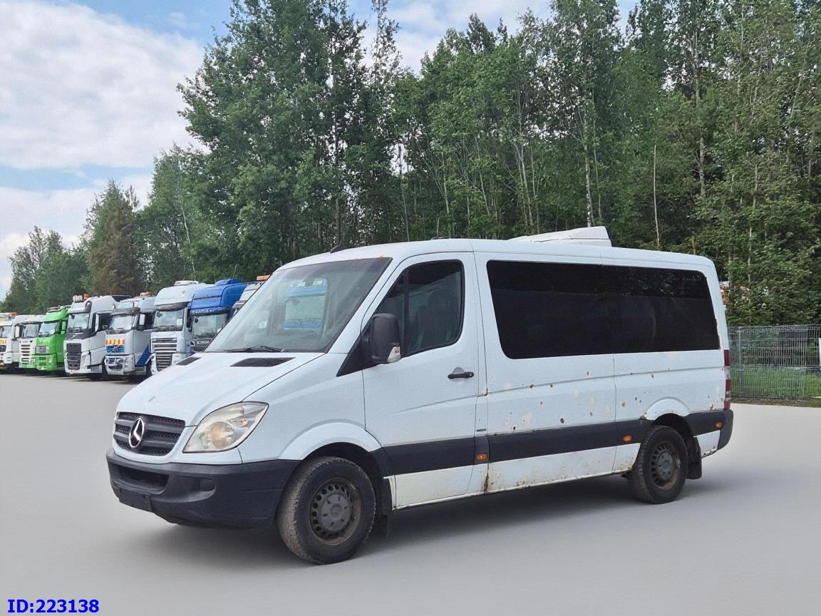 MERCEDES-BENZ Sprinter 213 - Euro5 - Туристически автобус: снимка 4 MERCEDES-BENZ Sprinter 213 - Euro5 - Туристически автобус: снимка 4