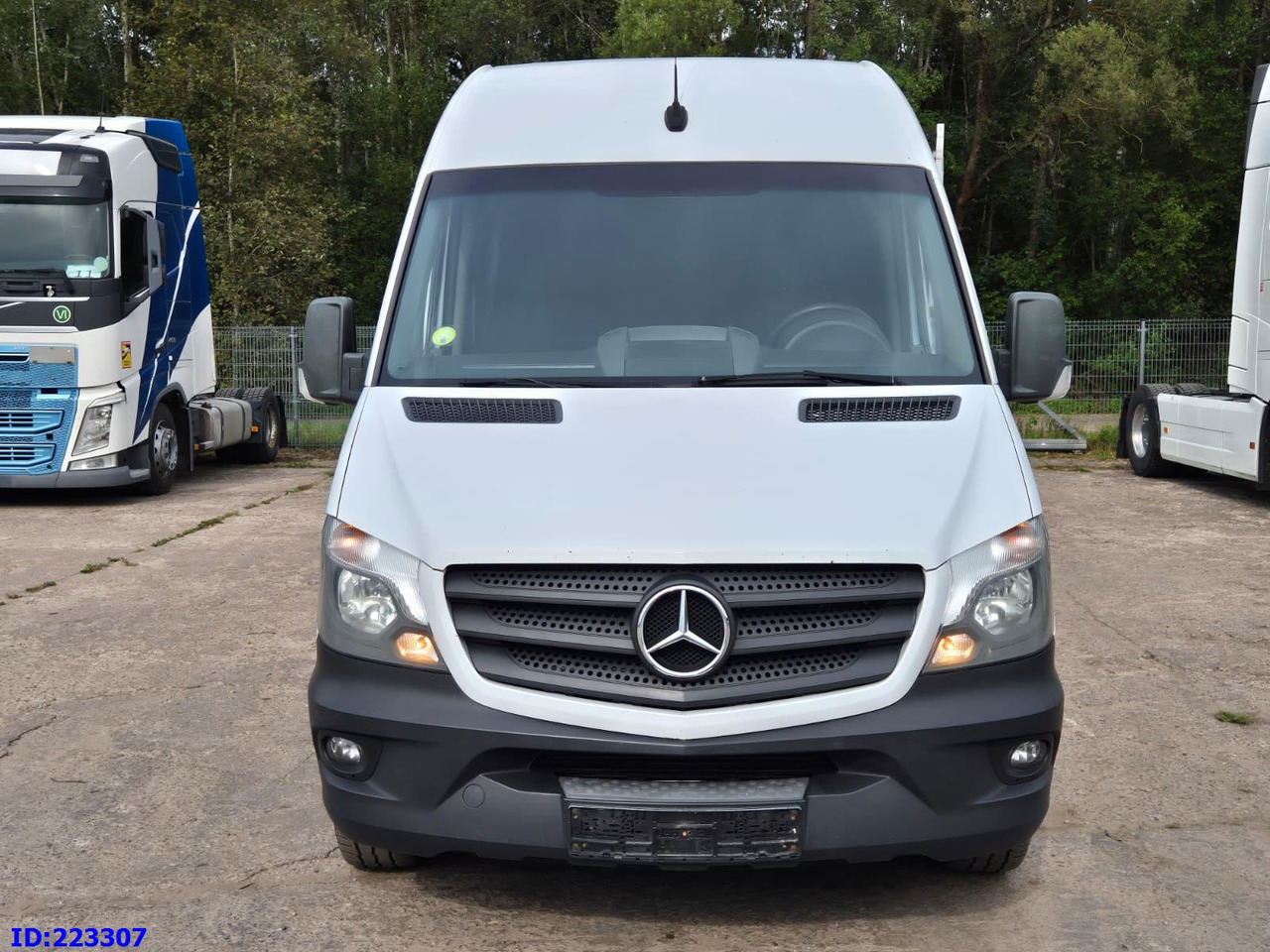 MERCEDES-BENZ Sprinter 316 Euro6 - Бус с двойна кабина: снимка 2 MERCEDES-BENZ Sprinter 316 Euro6 - Бус с двойна кабина: снимка 2