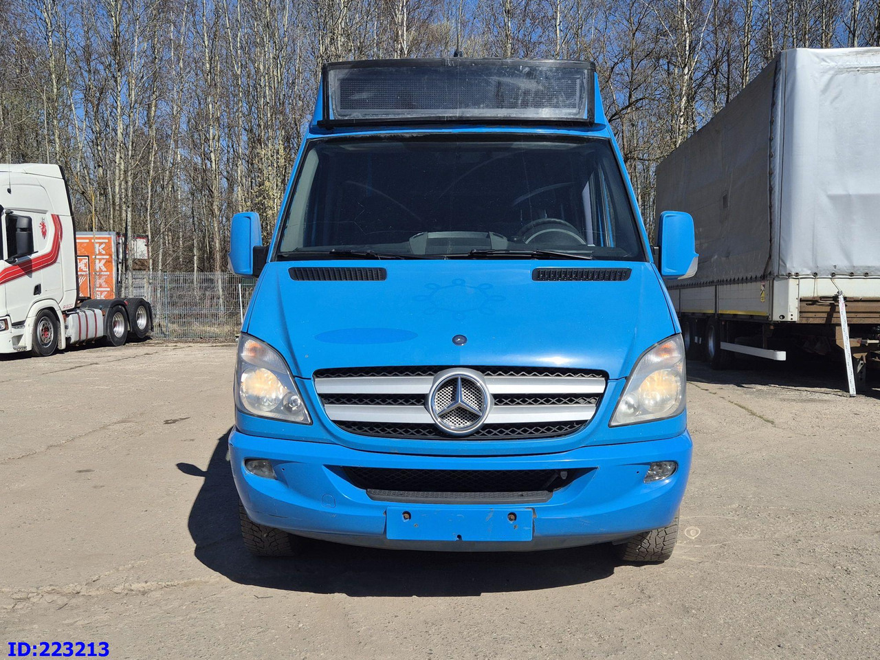 MERCEDES-BENZ Sprinter 316 VIP Euro5 - Туристически автобус: снимка 2 MERCEDES-BENZ Sprinter 316 VIP Euro5 - Туристически автобус: снимка 2