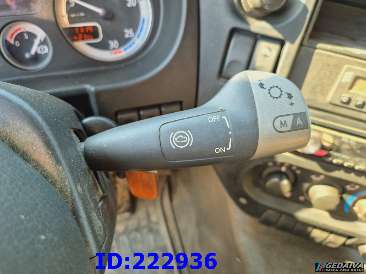 MERCEDES-BENZ Sprinter 413 - 17 Place - Микробус, Пътнически бус: снимка 5 MERCEDES-BENZ Sprinter 413 - 17 Place - Микробус, Пътнически бус: снимка 5
