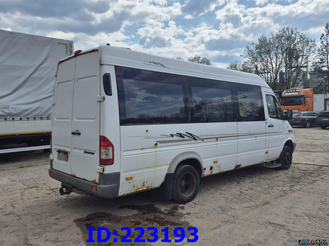 MERCEDES-BENZ Sprinter 416 VIP AC 17-seater - Туристически автобус: снимка 5 MERCEDES-BENZ Sprinter 416 VIP AC 17-seater - Туристически автобус: снимка 5