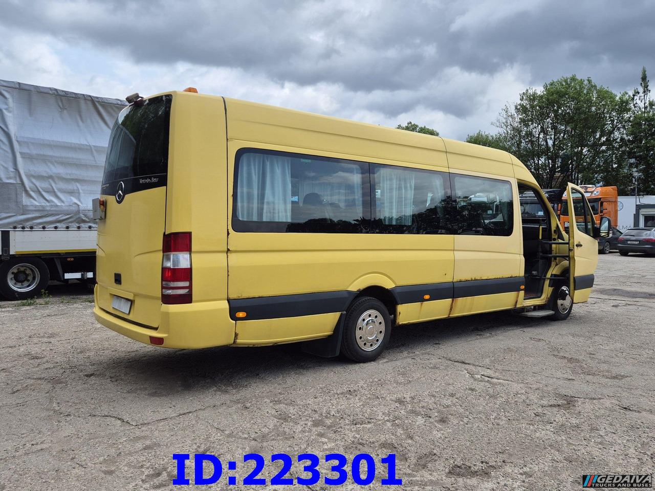 MERCEDES-BENZ Sprinter 515 TRANSFER 23 PLACES - Туристически автобус: снимка 4 MERCEDES-BENZ Sprinter 515 TRANSFER 23 PLACES - Туристически автобус: снимка 4