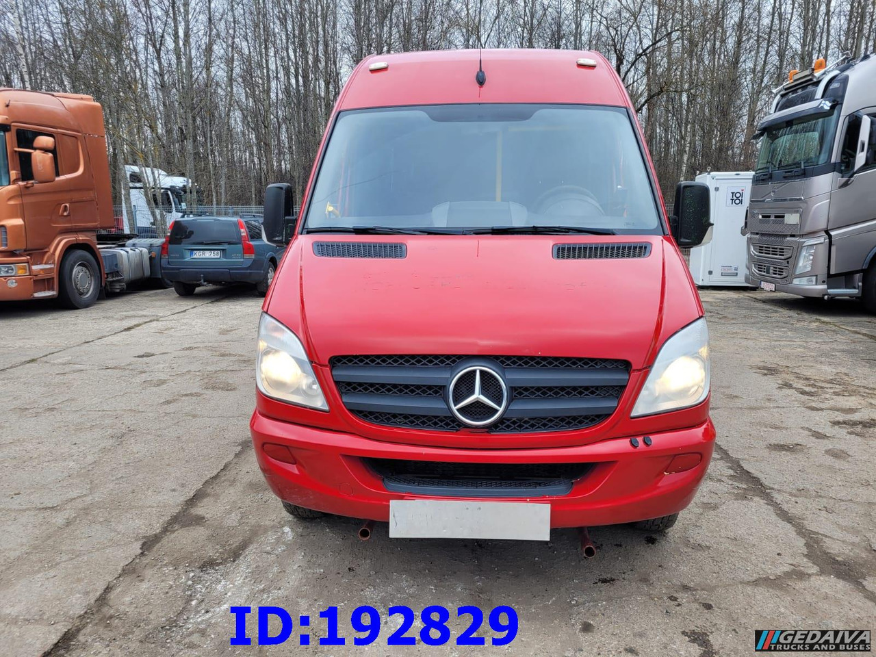 MERCEDES-BENZ Sprinter 515 VIP 17place - Туристически автобус: снимка 2 MERCEDES-BENZ Sprinter 515 VIP 17place - Туристически автобус: снимка 2