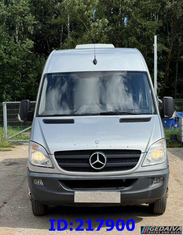 MERCEDES-BENZ Sprinter 516 - VIP - 17 places - Туристически автобус: снимка 2 MERCEDES-BENZ Sprinter 516 - VIP - 17 places - Туристически автобус: снимка 2