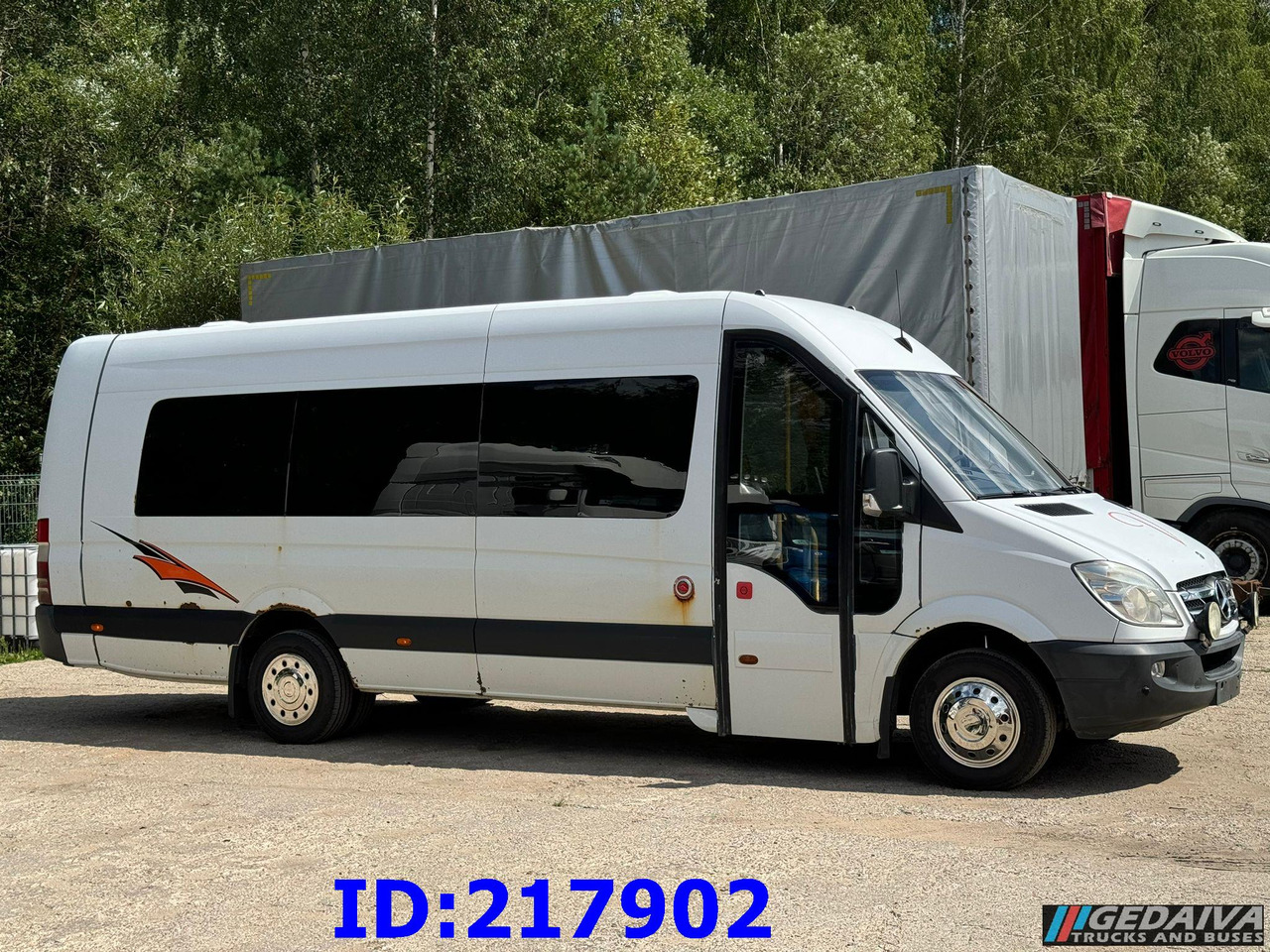 MERCEDES-BENZ Sprinter 516 - VIP - 23 Seater - Туристически автобус: снимка 4 MERCEDES-BENZ Sprinter 516 - VIP - 23 Seater - Туристически автобус: снимка 4