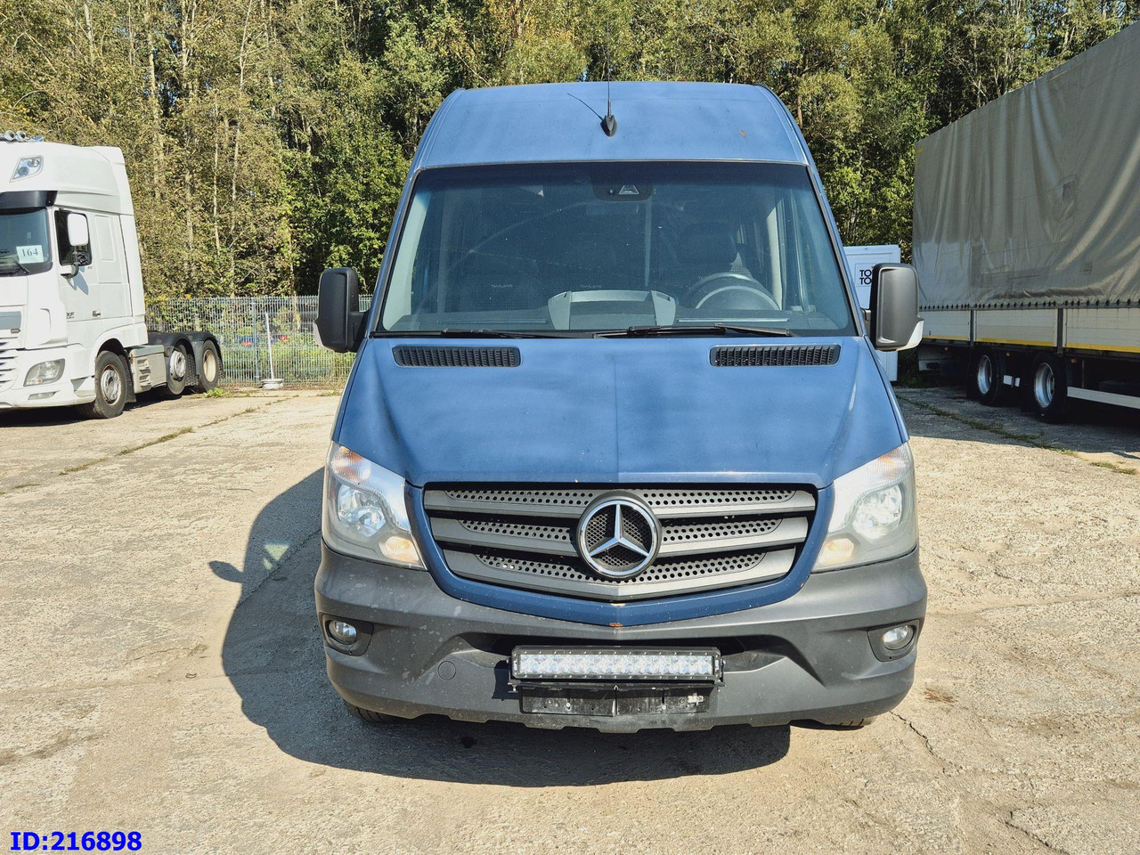 MERCEDES-BENZ Sprinter 516 - VIP - Tamlans 16-seater - Туристически автобус: снимка 2 MERCEDES-BENZ Sprinter 516 - VIP - Tamlans 16-seater - Туристически автобус: снимка 2