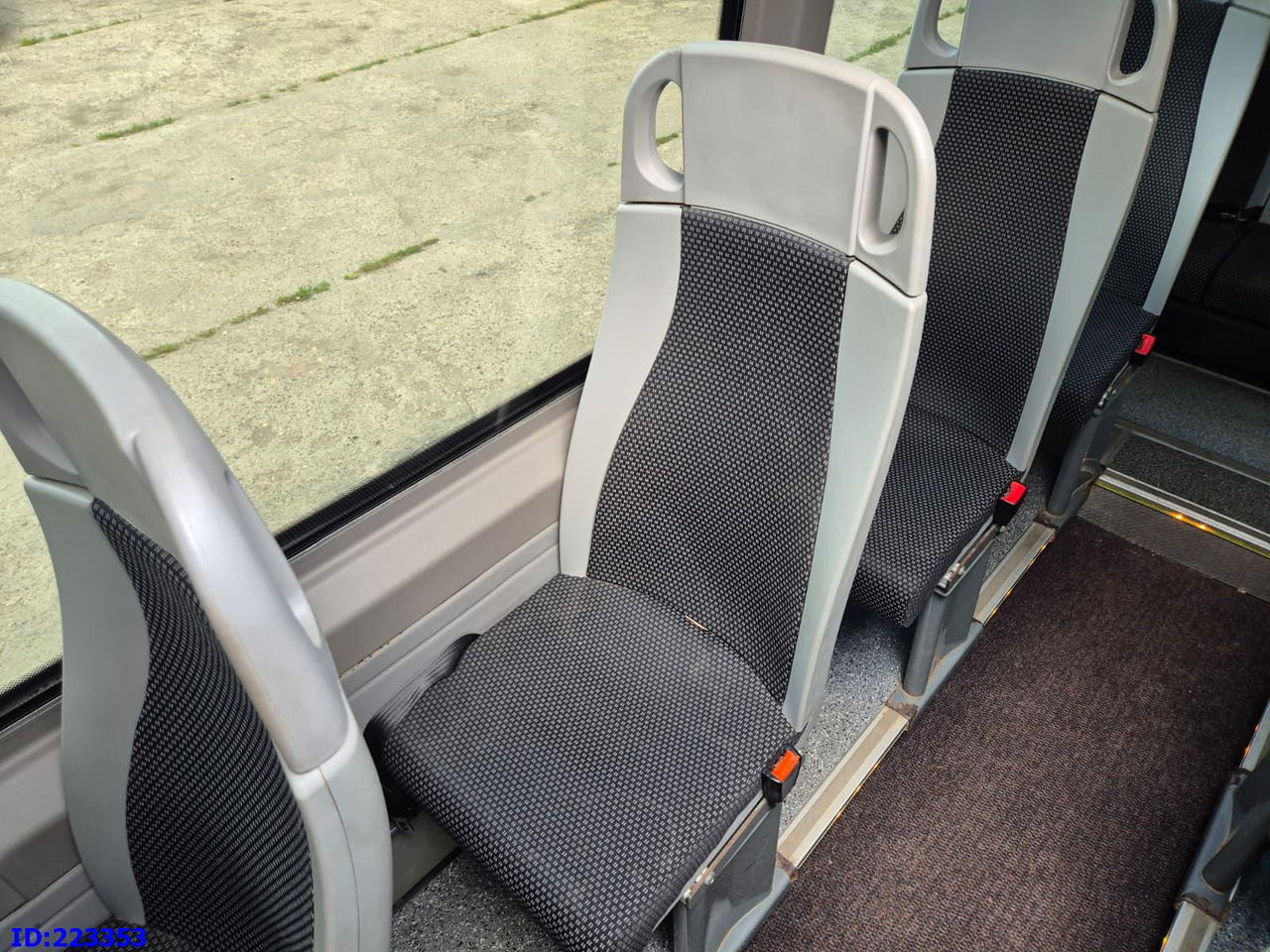 Микробус, Пътнически бус MERCEDES-BENZ Sprinter 518 - 23 Seater: снимка 16