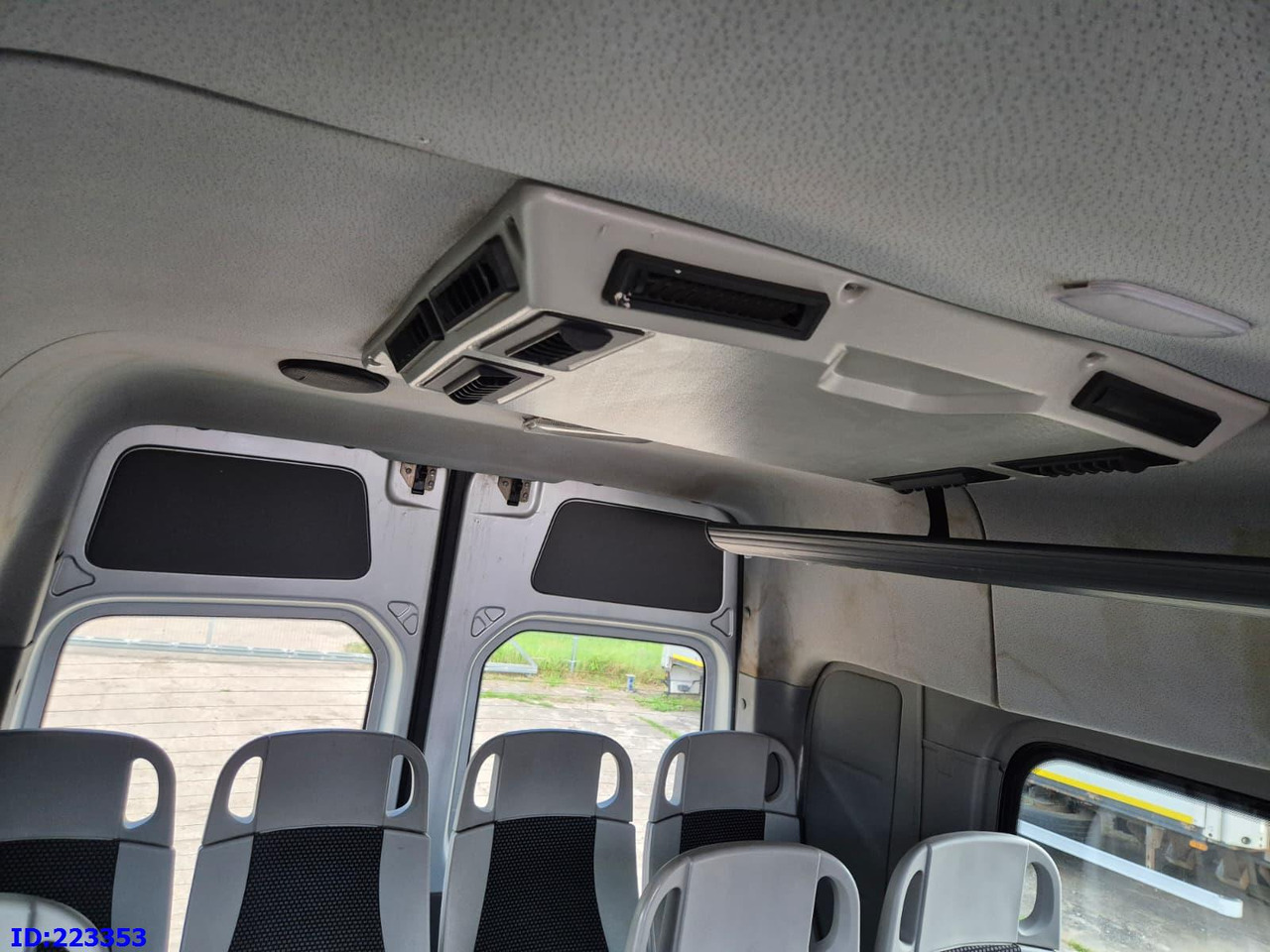 Микробус, Пътнически бус MERCEDES-BENZ Sprinter 518 - 23 Seater: снимка 17