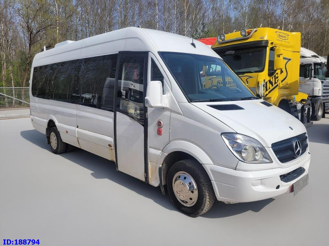 MERCEDES-BENZ Sprinter 518 - Kasten VIP - 20 Seater - Микробус, Пътнически бус: снимка 4 MERCEDES-BENZ Sprinter 518 - Kasten VIP - 20 Seater - Микробус, Пътнически бус: снимка 4