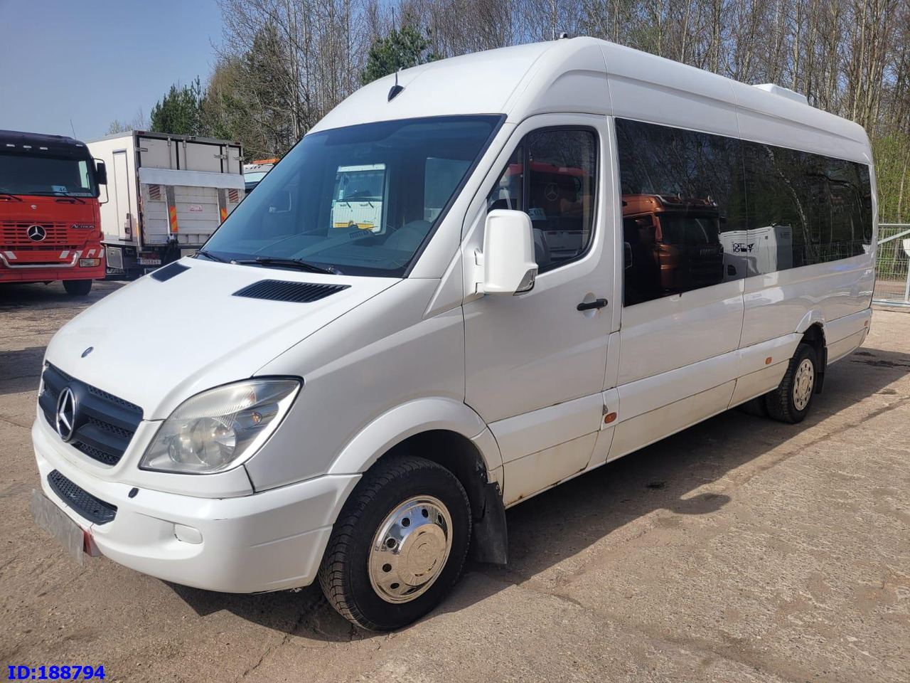 MERCEDES-BENZ Sprinter 518 -  Kasten VIP - 20 Seater - Туристически автобус: снимка 1 MERCEDES-BENZ Sprinter 518 -  Kasten VIP - 20 Seater - Туристически автобус: снимка 1