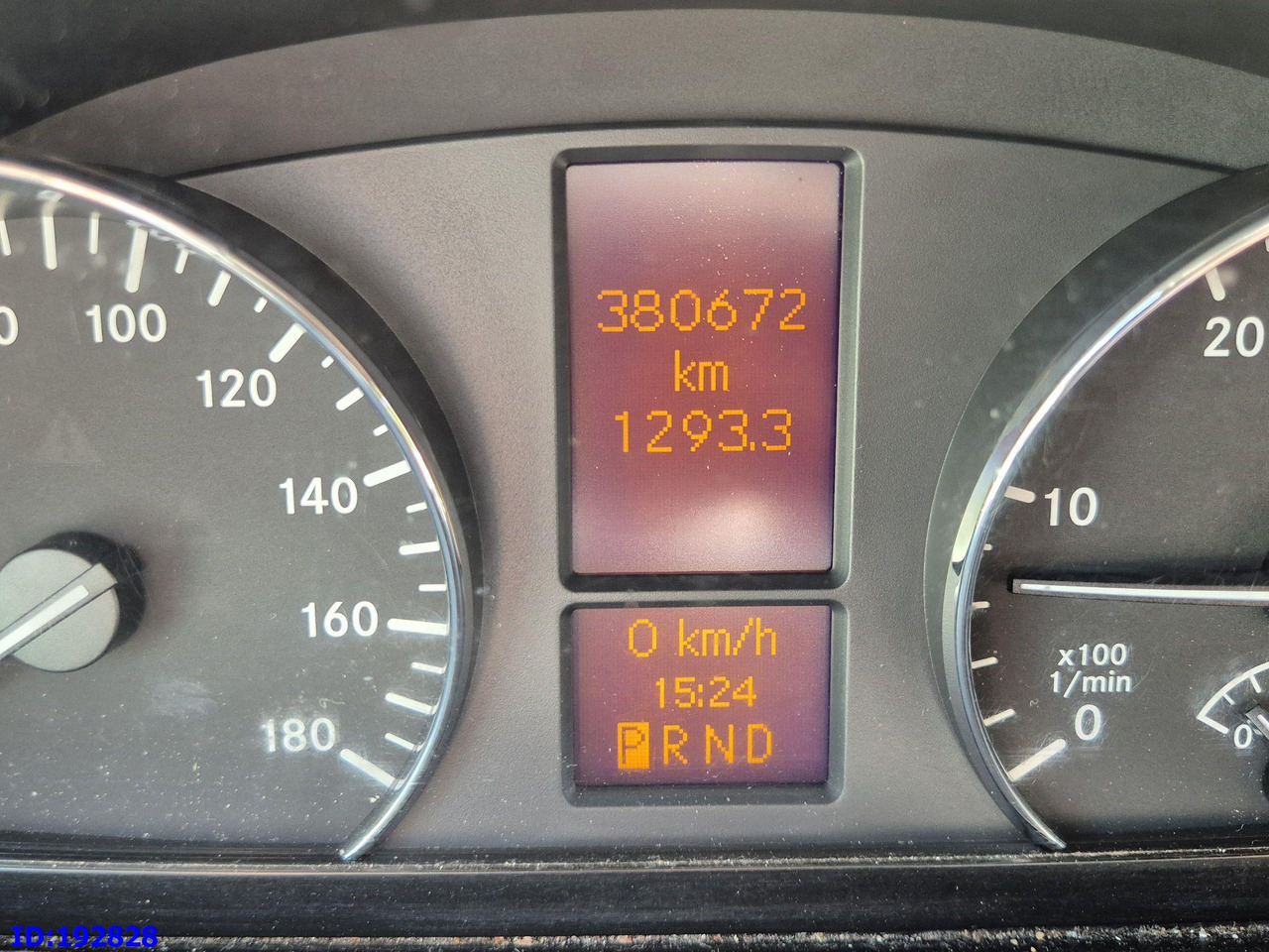 Туристически автобус MERCEDES-BENZ Sprinter 519 - 17 place - Euro5: снимка 11