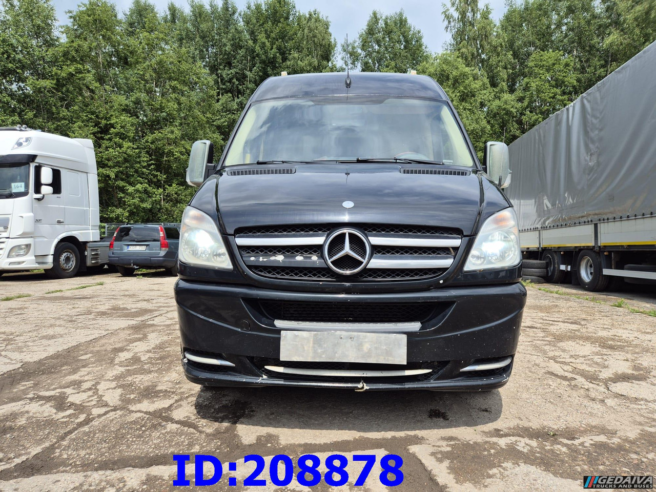 MERCEDES-BENZ Sprinter 519 -VIP- 17 places - Туристически автобус: снимка 2 MERCEDES-BENZ Sprinter 519 -VIP- 17 places - Туристически автобус: снимка 2