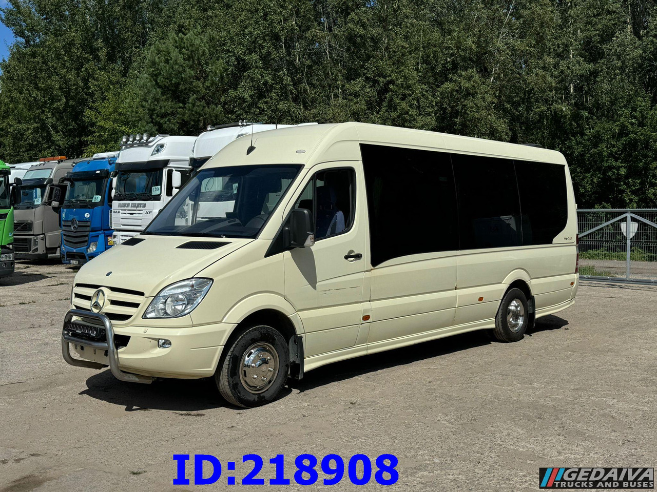 MERCEDES-BENZ Sprinter 519 VIP 18-Place Prostyle Euro5 - Туристически автобус: снимка 4 MERCEDES-BENZ Sprinter 519 VIP 18-Place Prostyle Euro5 - Туристически автобус: снимка 4