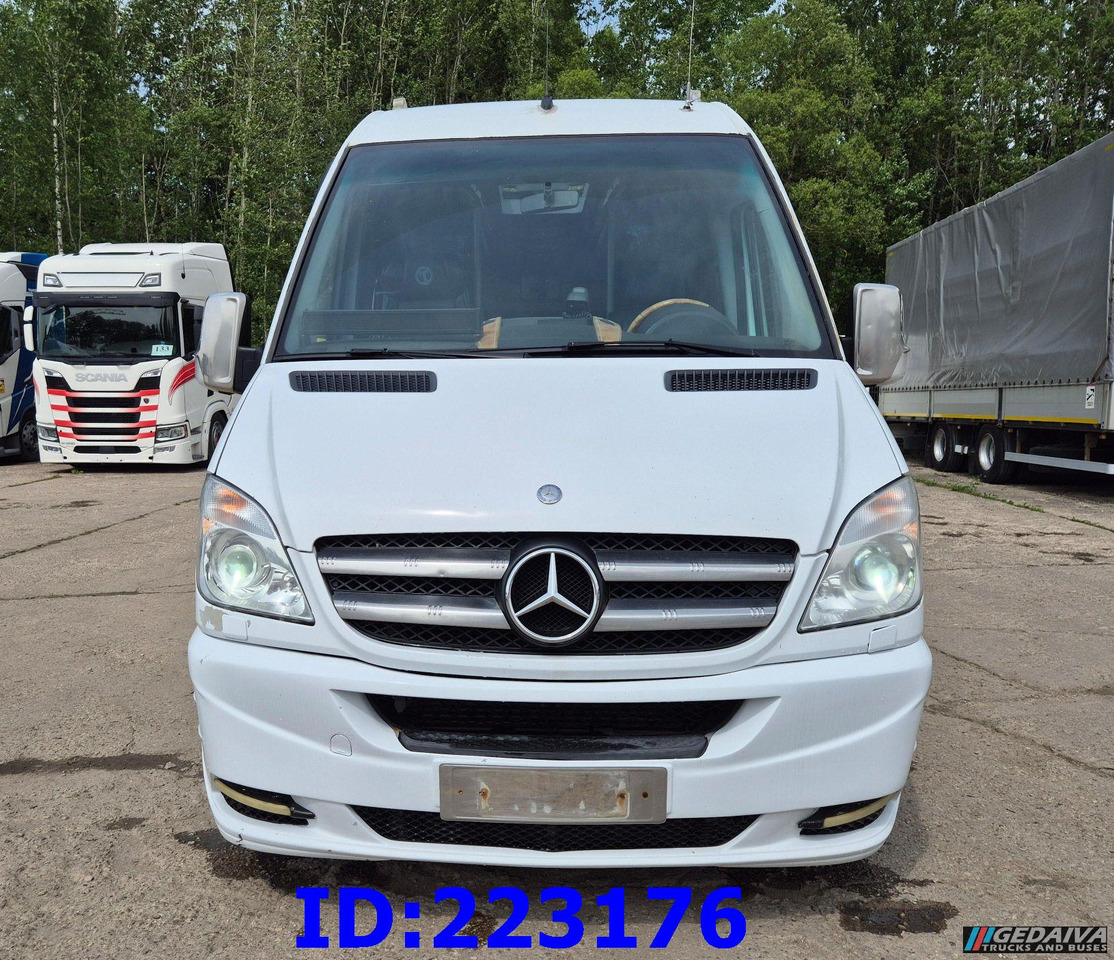 MERCEDES-BENZ Sprinter 519 VIP Luxury - Микробус, Пътнически бус: снимка 2 MERCEDES-BENZ Sprinter 519 VIP Luxury - Микробус, Пътнически бус: снимка 2