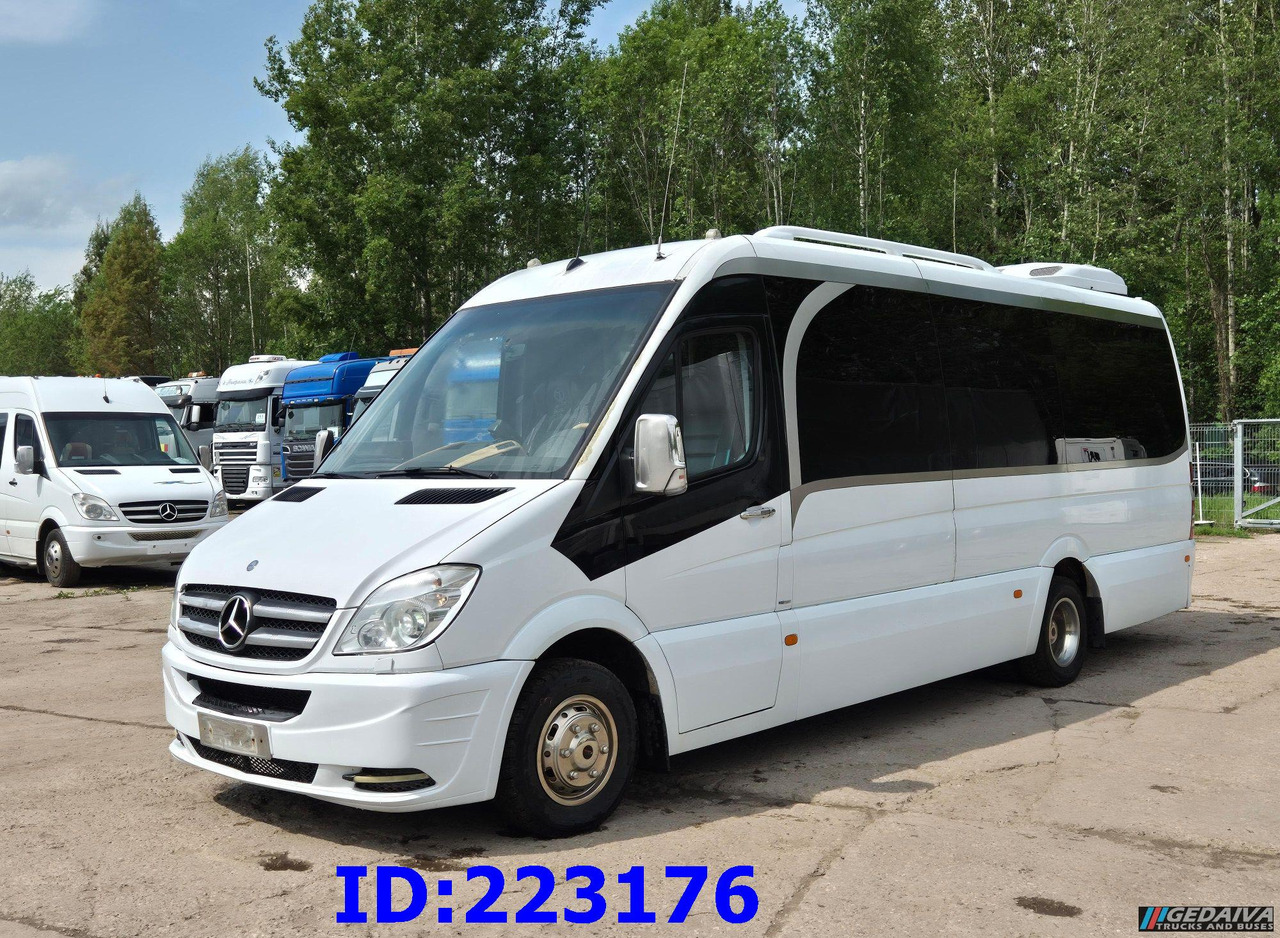 MERCEDES-BENZ Sprinter 519 VIP Luxury - Микробус, Пътнически бус: снимка 4 MERCEDES-BENZ Sprinter 519 VIP Luxury - Микробус, Пътнически бус: снимка 4