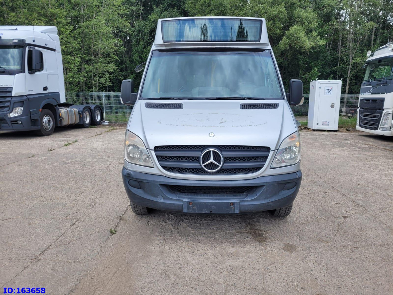 MERCEDES-BENZ Sprinter - City - EvoBus - 23 Place - Euro5 - Градски автобус: снимка 2 MERCEDES-BENZ Sprinter - City - EvoBus - 23 Place - Euro5 - Градски автобус: снимка 2