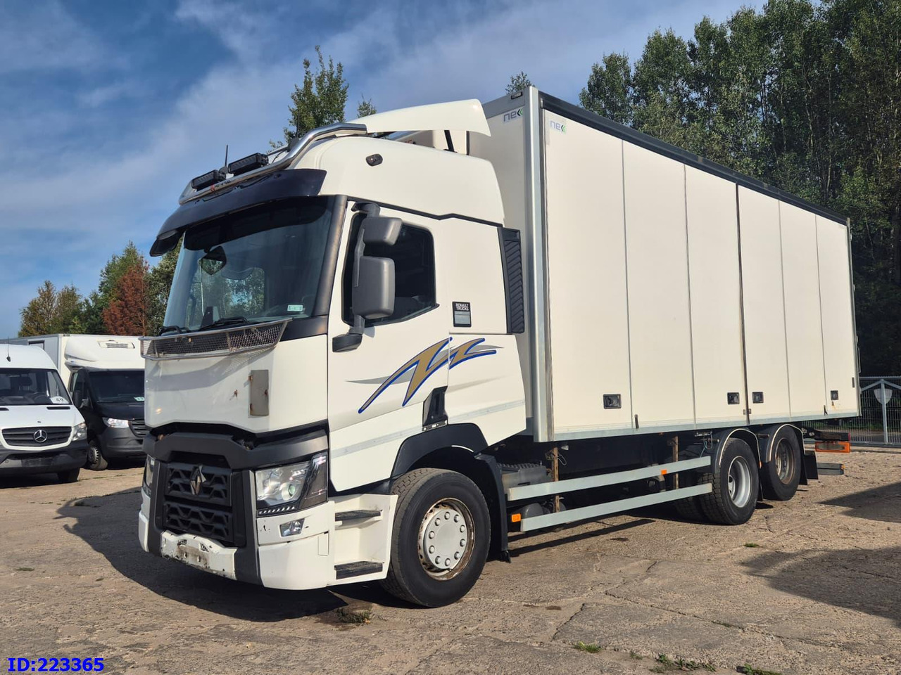 RENAULT T520 6x2 Euro 6 (Box 7.82m) - Камион фургон: снимка 1 RENAULT T520 6x2 Euro 6 (Box 7.82m) - Камион фургон: снимка 1