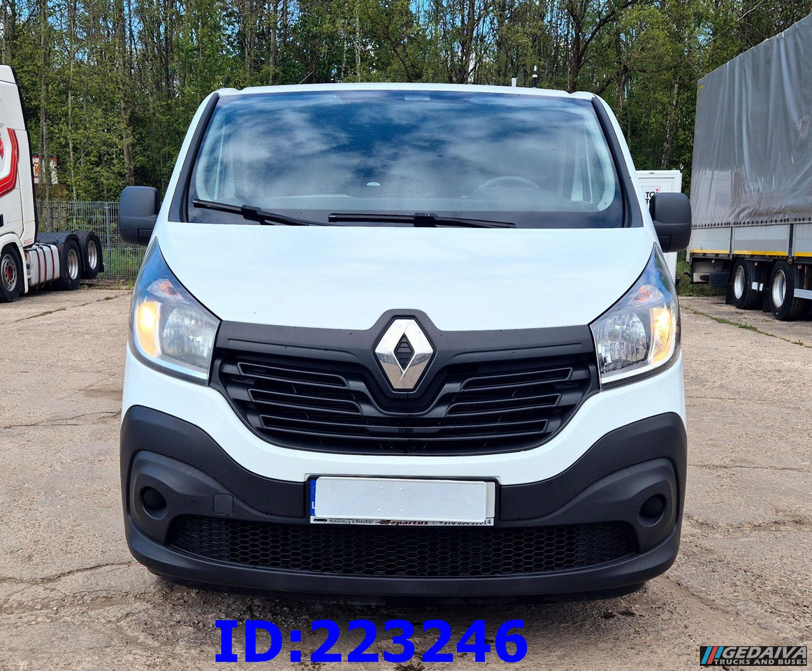 RENAULT Trafic Euro6 - Бус с двойна кабина: снимка 2 RENAULT Trafic Euro6 - Бус с двойна кабина: снимка 2