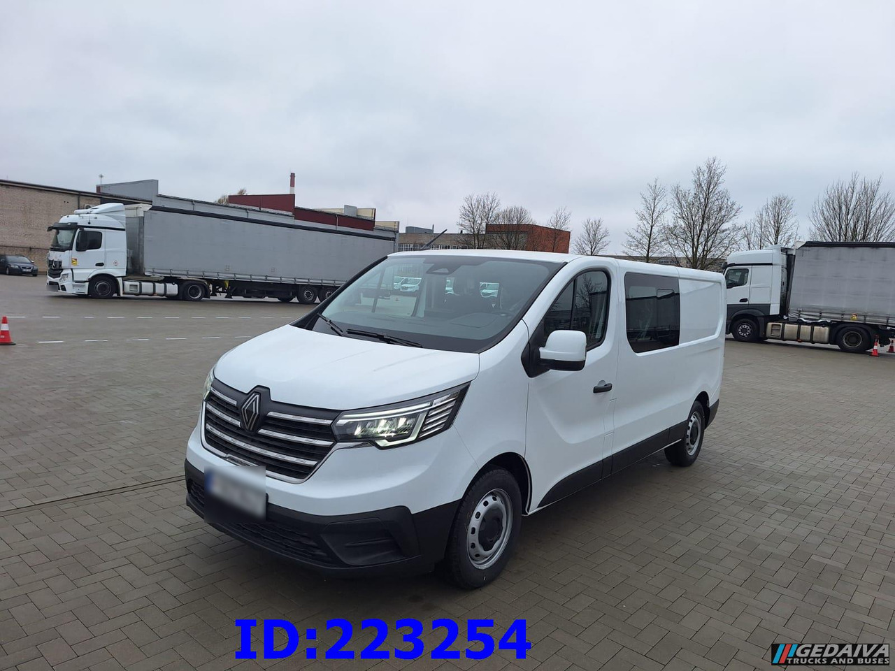 RENAULT Trafic NEW 2025 - Бус с двойна кабина: снимка 1 RENAULT Trafic NEW 2025 - Бус с двойна кабина: снимка 1