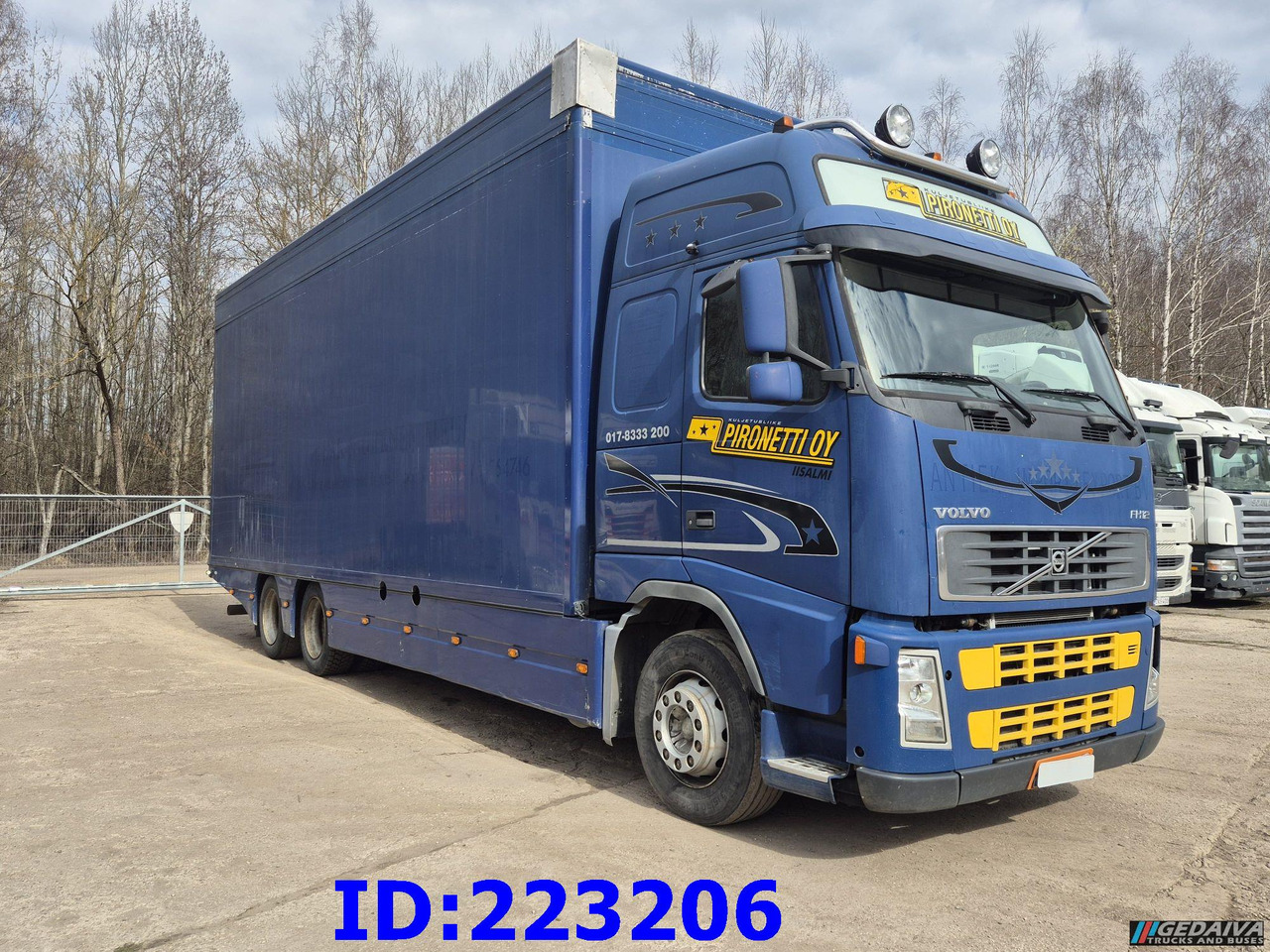 VOLVO FH12 420HP 6x2 - Изотермичен камион: снимка 4 VOLVO FH12 420HP 6x2 - Изотермичен камион: снимка 4