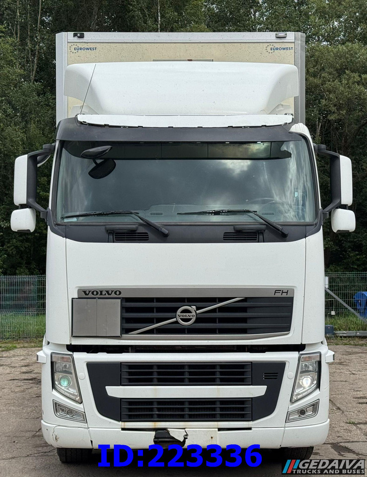 VOLVO FH13 460HP 6x2 OPEN SIDE BOX - Камион фургон: снимка 2 VOLVO FH13 460HP 6x2 OPEN SIDE BOX - Камион фургон: снимка 2