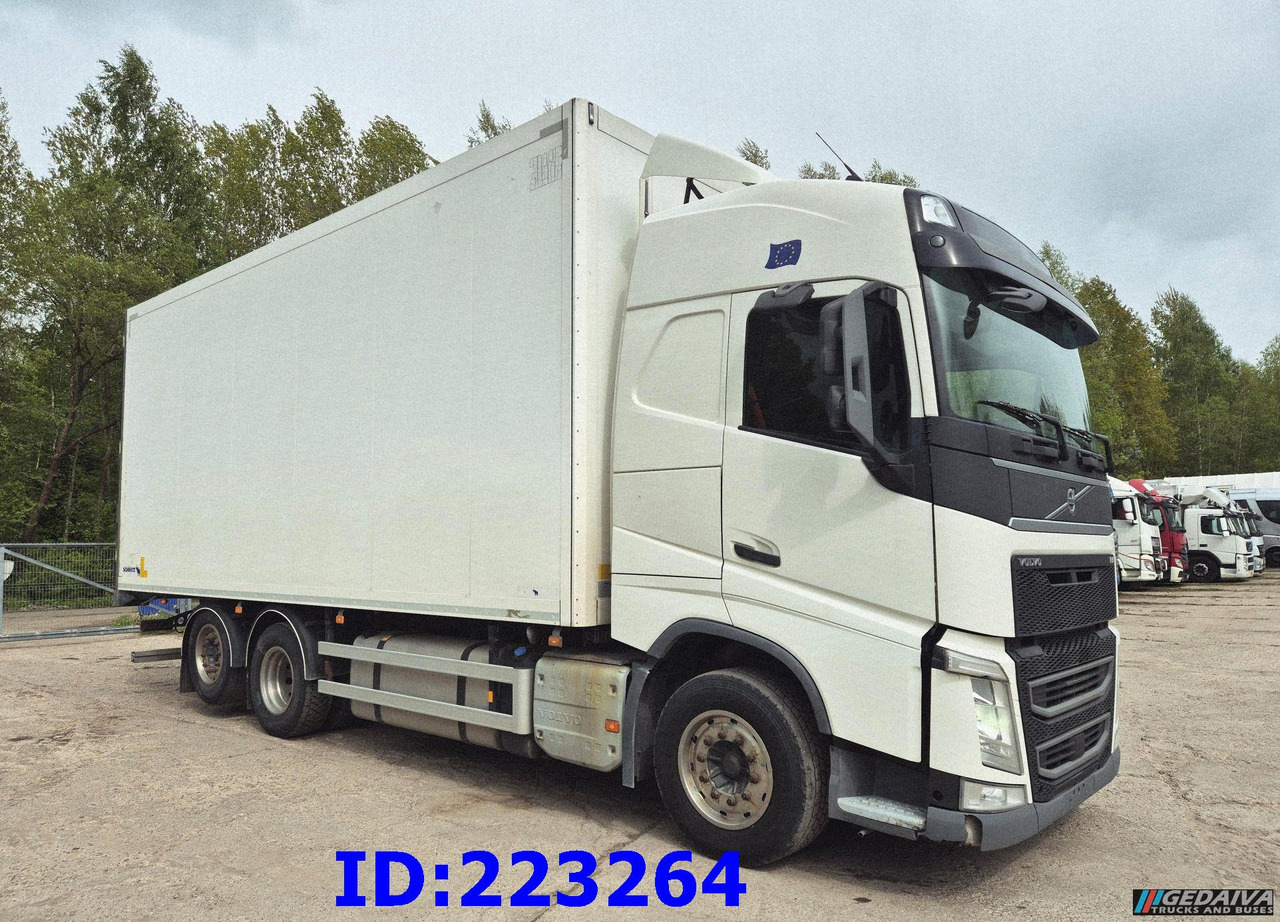 VOLVO FH13 460HP 6x2 Steering axle Euro6 - Рефрижератор камион: снимка 4 VOLVO FH13 460HP 6x2 Steering axle Euro6 - Рефрижератор камион: снимка 4