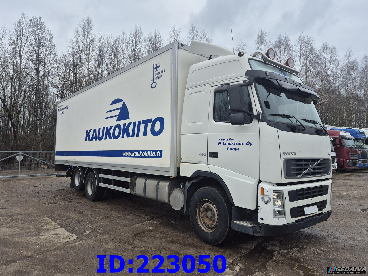 VOLVO FH13 480HP 6x2 Manual 10 tyres - Изотермичен камион: снимка 4 VOLVO FH13 480HP 6x2 Manual 10 tyres - Изотермичен камион: снимка 4