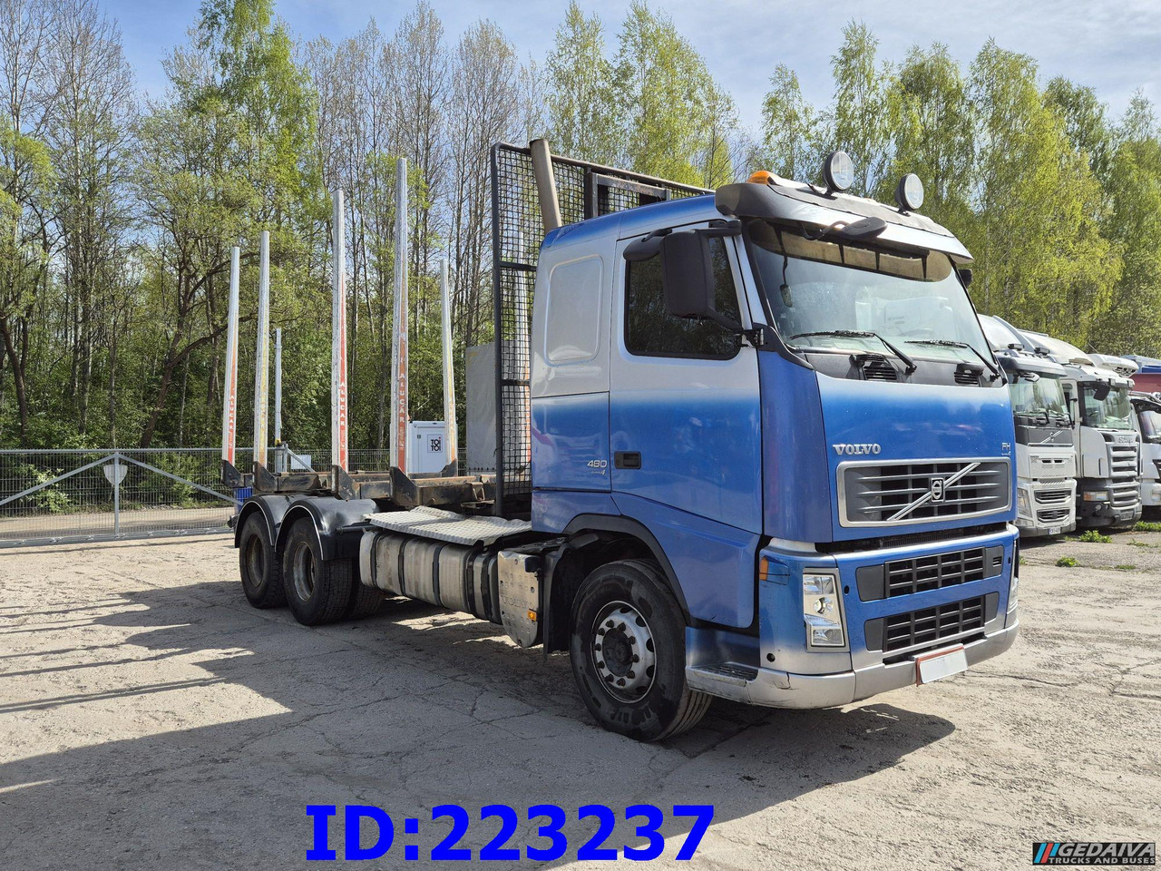 VOLVO FH13 480HP 6x4 - Камион за дърва: снимка 4 VOLVO FH13 480HP 6x4 - Камион за дърва: снимка 4