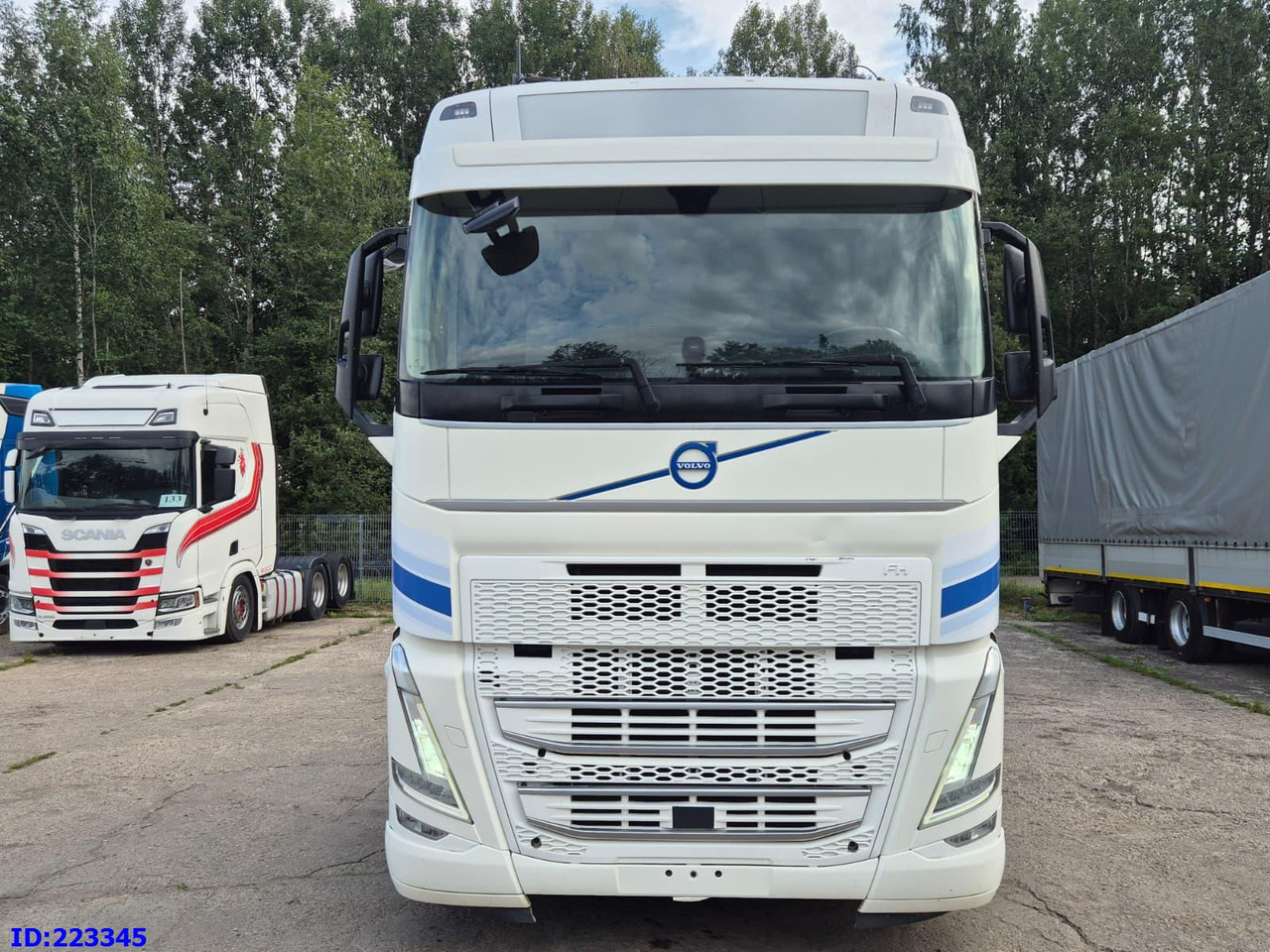 VOLVO FH13 500HP 6x2 10 tyre - New generation - Шаси кабина: снимка 2 VOLVO FH13 500HP 6x2 10 tyre - New generation - Шаси кабина: снимка 2