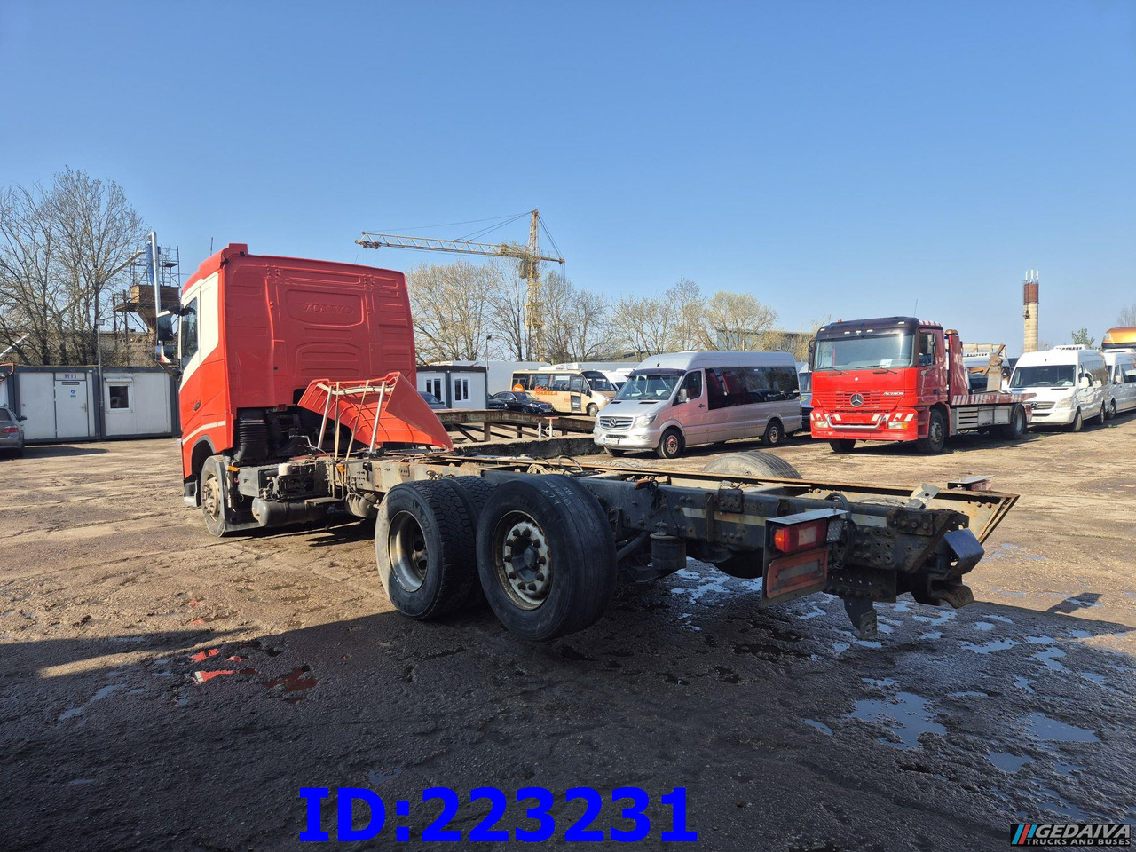 VOLVO FH13 540HP 6X2 Euro6 - Шаси кабина: снимка 5 VOLVO FH13 540HP 6X2 Euro6 - Шаси кабина: снимка 5
