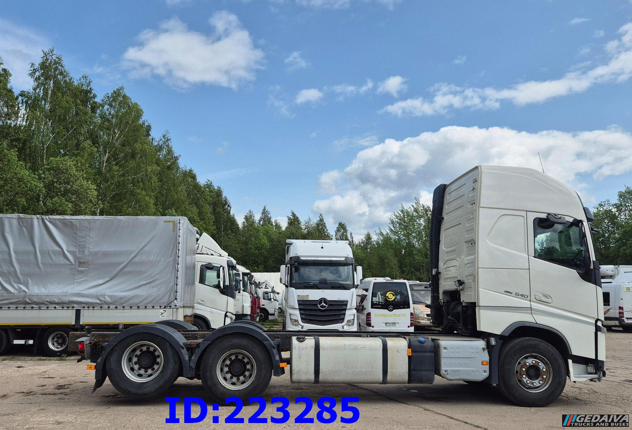 VOLVO FH13 540HP 6x2 (10 tyre) Euro6 - Шаси кабина: снимка 5 VOLVO FH13 540HP 6x2 (10 tyre) Euro6 - Шаси кабина: снимка 5