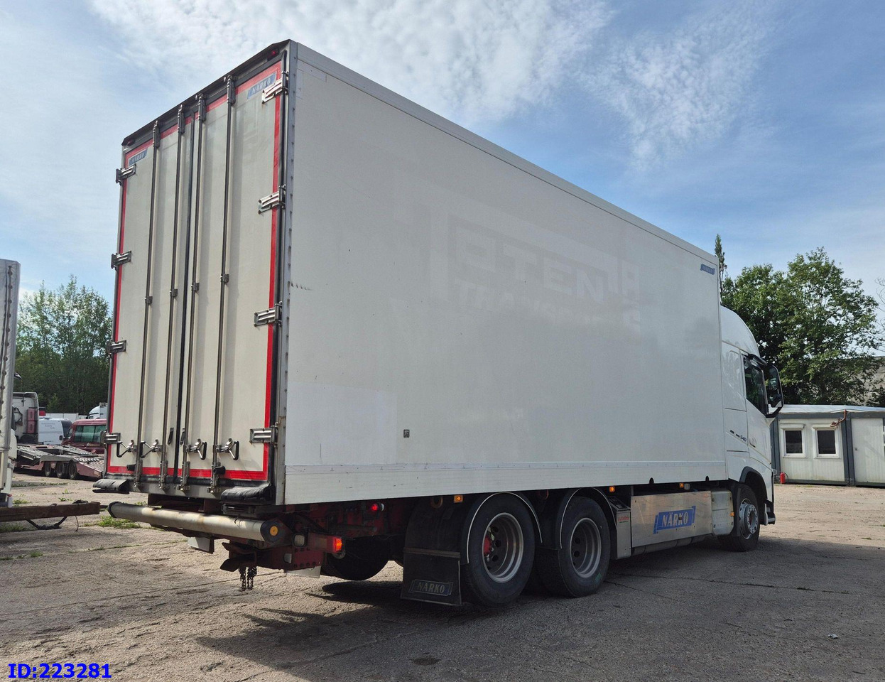 VOLVO FH13 540HP 6x2 (10 tyre) Euro6 - Изотермичен камион: снимка 5 VOLVO FH13 540HP 6x2 (10 tyre) Euro6 - Изотермичен камион: снимка 5