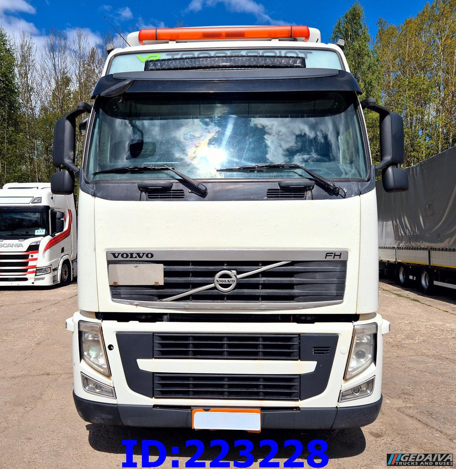 VOLVO FH13 540HP 8X4 Euro5 - Шаси кабина: снимка 2 VOLVO FH13 540HP 8X4 Euro5 - Шаси кабина: снимка 2