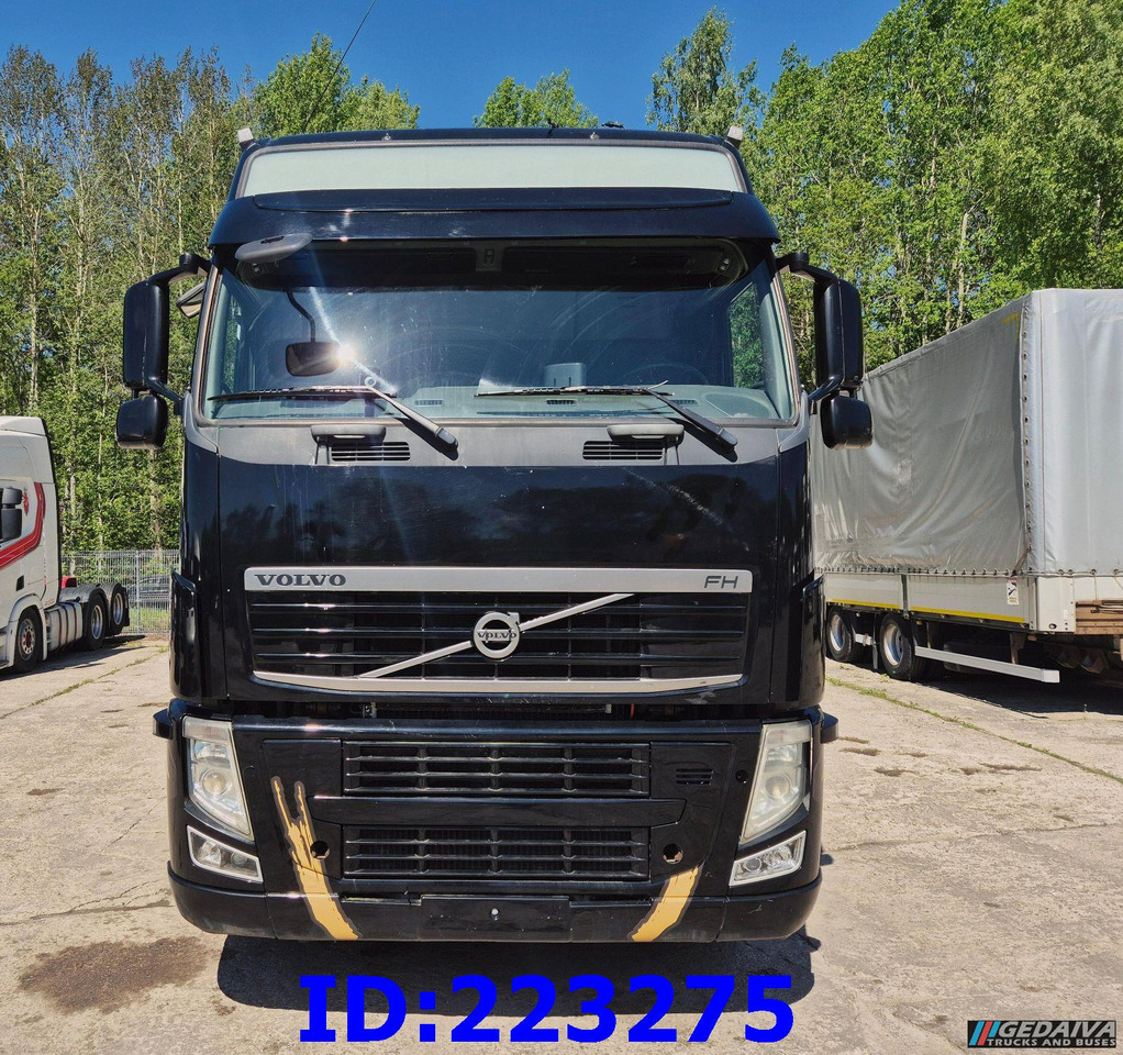 VOLVO FH13 540HP 8X4 (Steering axle) RETARDER - Шаси кабина: снимка 2 VOLVO FH13 540HP 8X4 (Steering axle) RETARDER - Шаси кабина: снимка 2