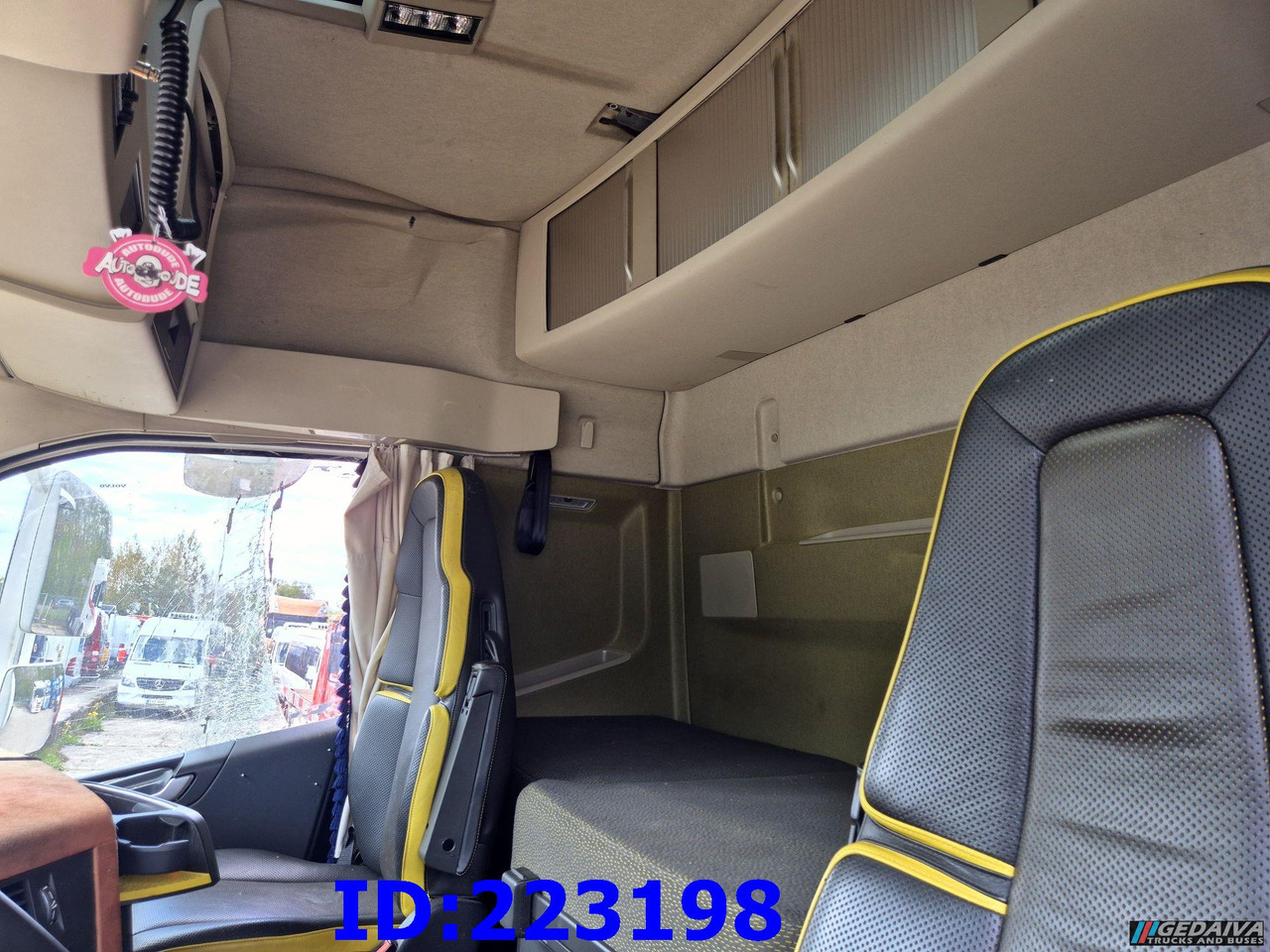 Шаси кабина VOLVO FH16 650HP 8X4 (Steering axle): снимка 19