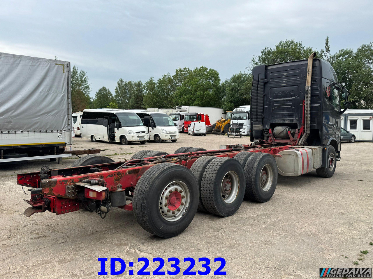VOLVO FH16 700HP 8X4 Big Axles - Камион за дърва: снимка 5 VOLVO FH16 700HP 8X4 Big Axles - Камион за дърва: снимка 5