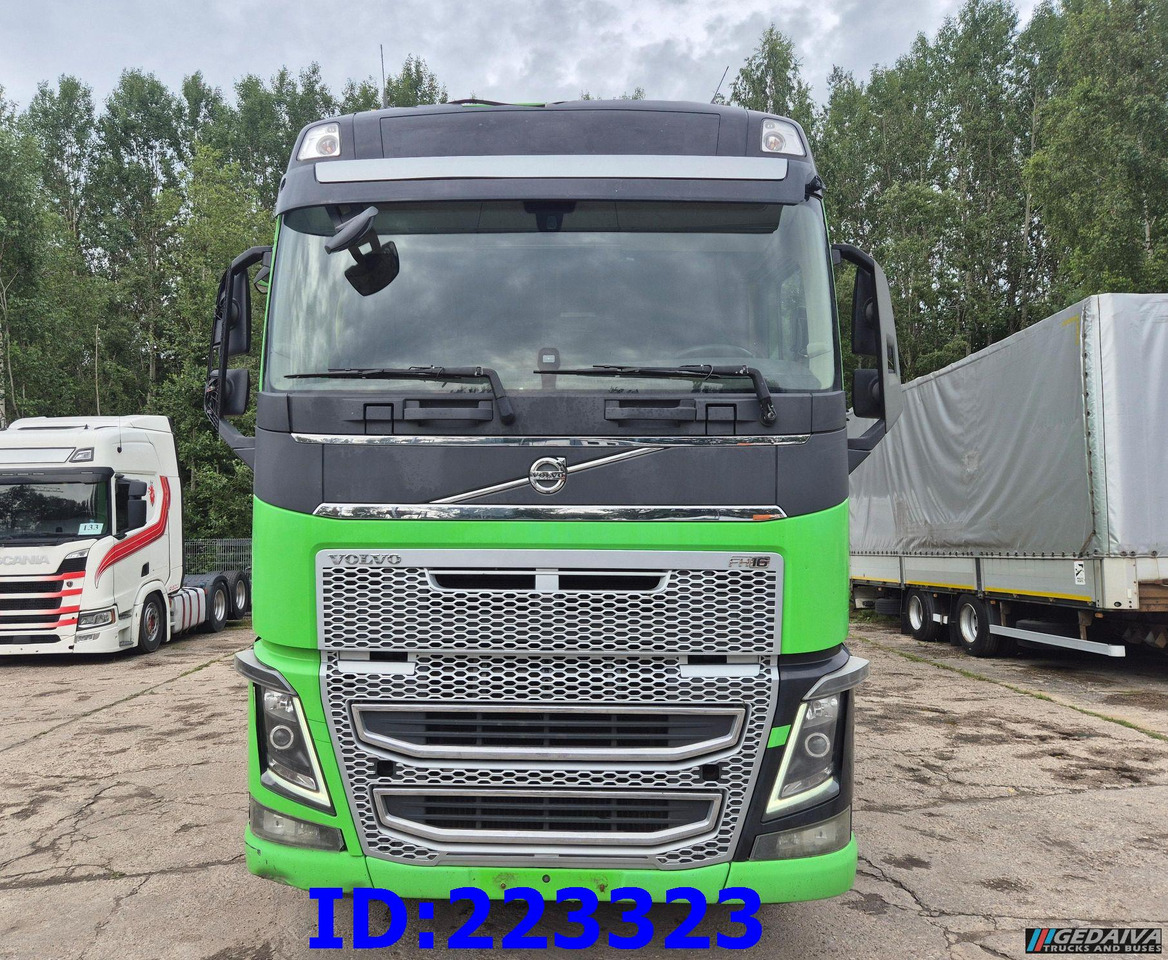 VOLVO FH16 750HP - 8x4 -Big Axles - Камион фургон: снимка 2 VOLVO FH16 750HP - 8x4 -Big Axles - Камион фургон: снимка 2