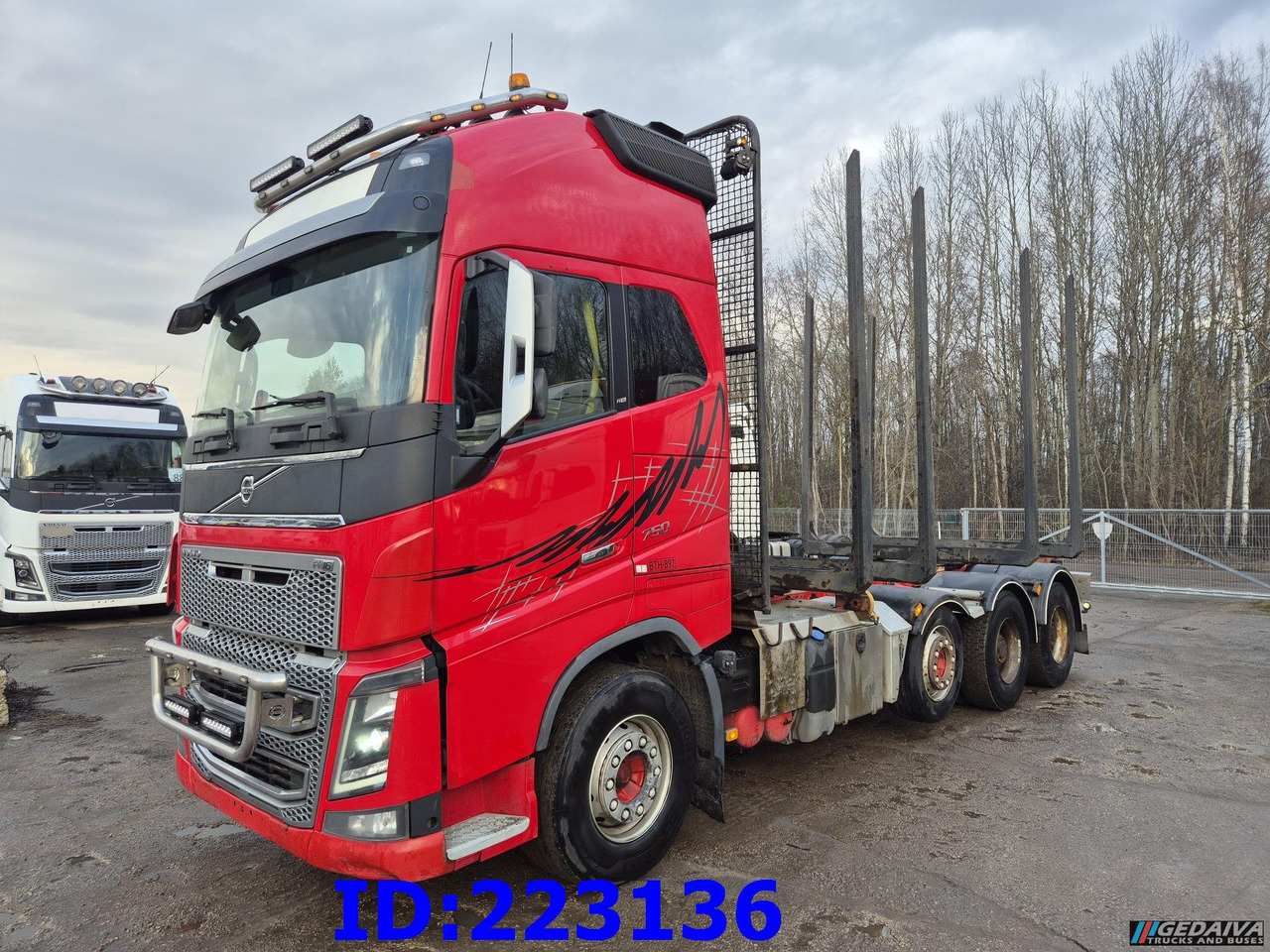 VOLVO FH16 750HP - 8x4 -Big Axles - Камион за дърва: снимка 1 VOLVO FH16 750HP - 8x4 -Big Axles - Камион за дърва: снимка 1