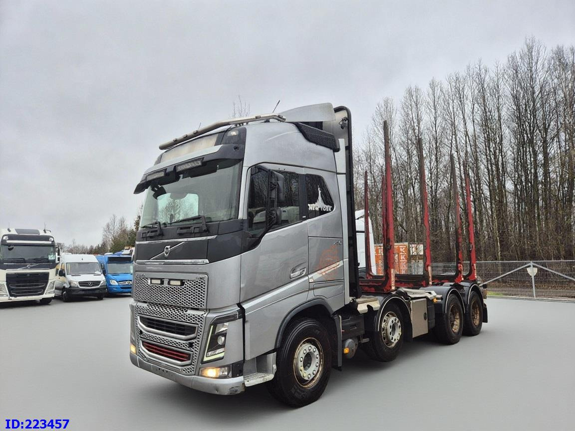 VOLVO FH16 750HP 8x4 Big axles - Камион за дърва: снимка 1 VOLVO FH16 750HP 8x4 Big axles - Камион за дърва: снимка 1