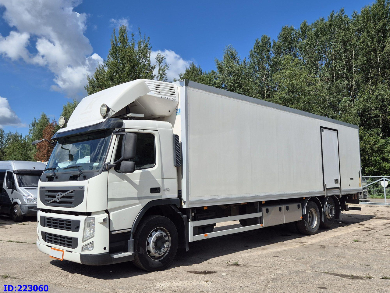 VOLVO FM 410HP - 6X2 - Euro5 -Steering axle - Рефрижератор камион: снимка 1 VOLVO FM 410HP - 6X2 - Euro5 -Steering axle - Рефрижератор камион: снимка 1