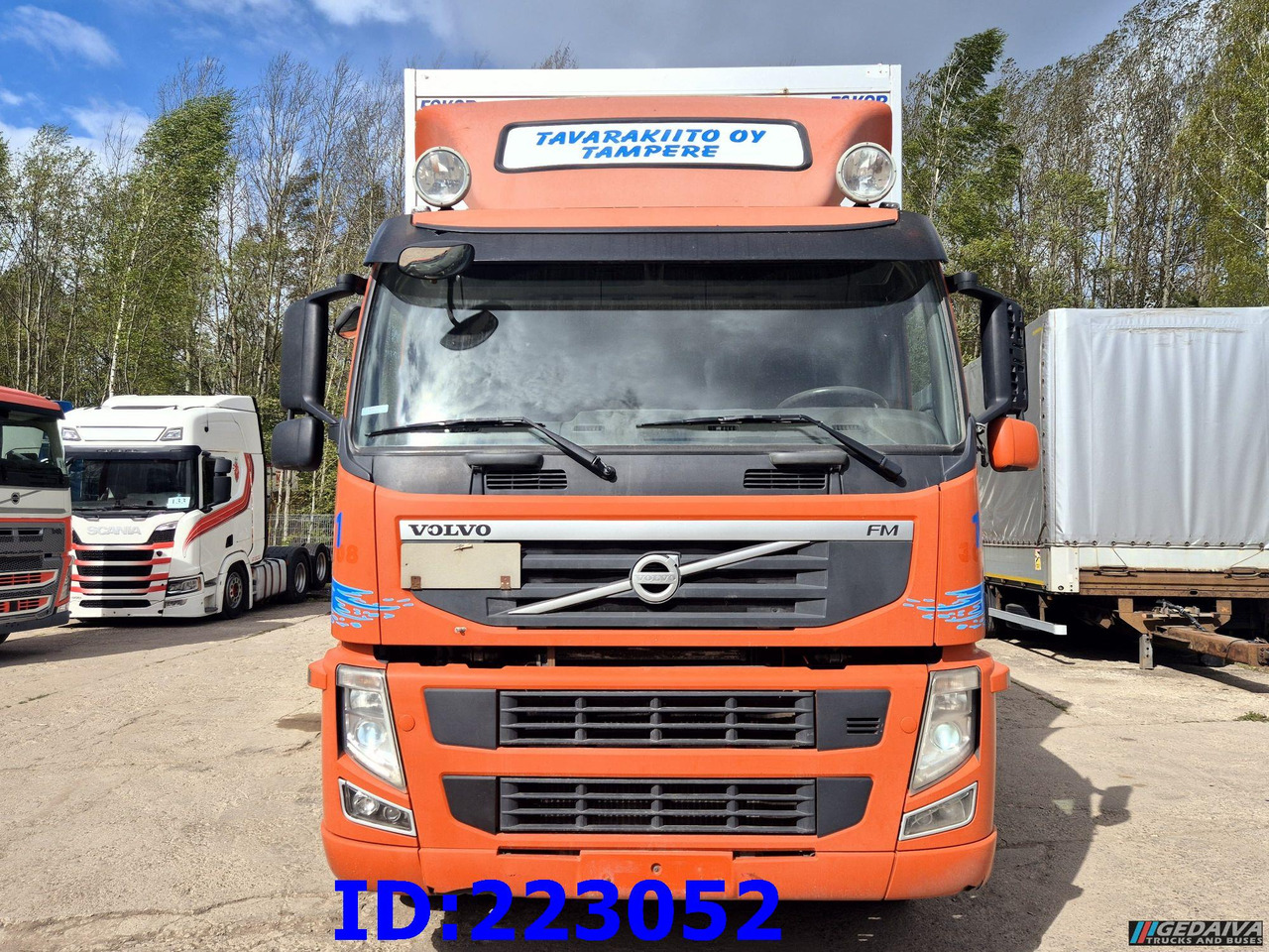 VOLVO FM11 450HP 6x2 Euro5 - Камион фургон: снимка 2 VOLVO FM11 450HP 6x2 Euro5 - Камион фургон: снимка 2