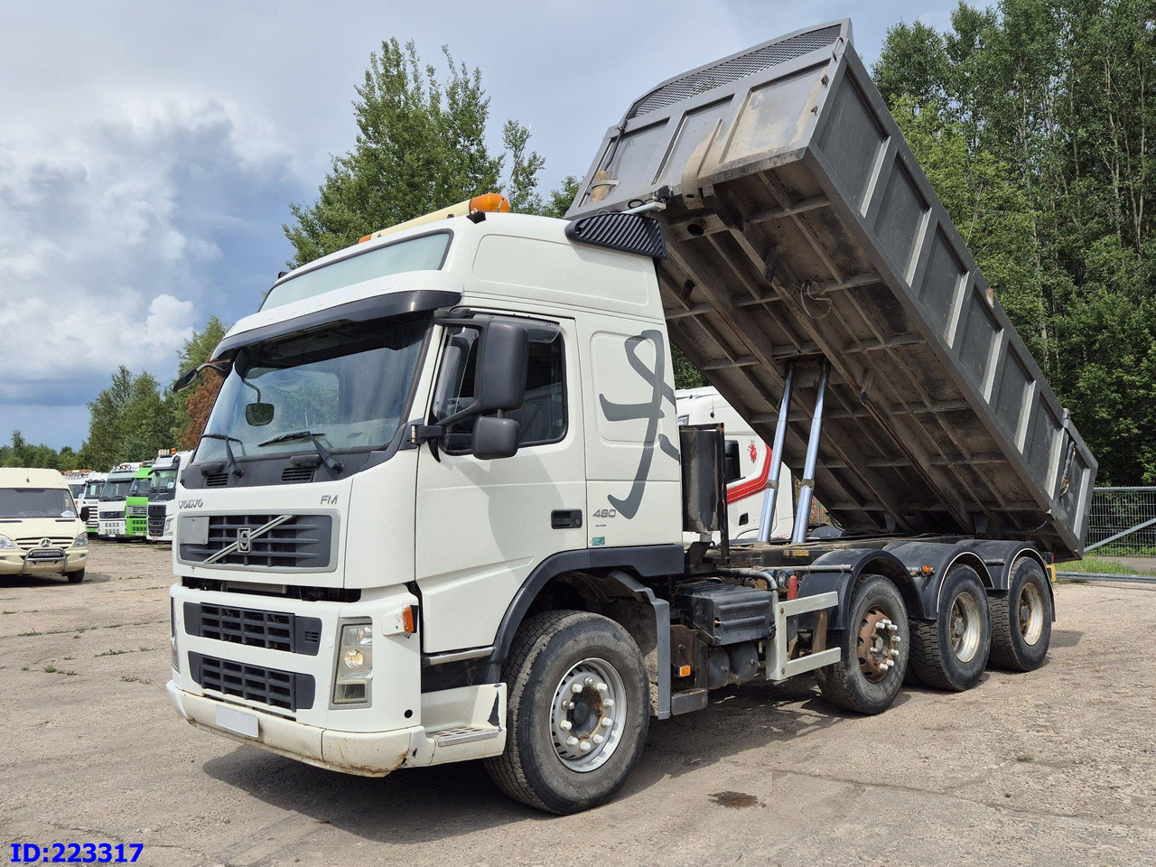 VOLVO FM13 480HP 8x4 (Big axle) - Самосвал камион: снимка 1 VOLVO FM13 480HP 8x4 (Big axle) - Самосвал камион: снимка 1