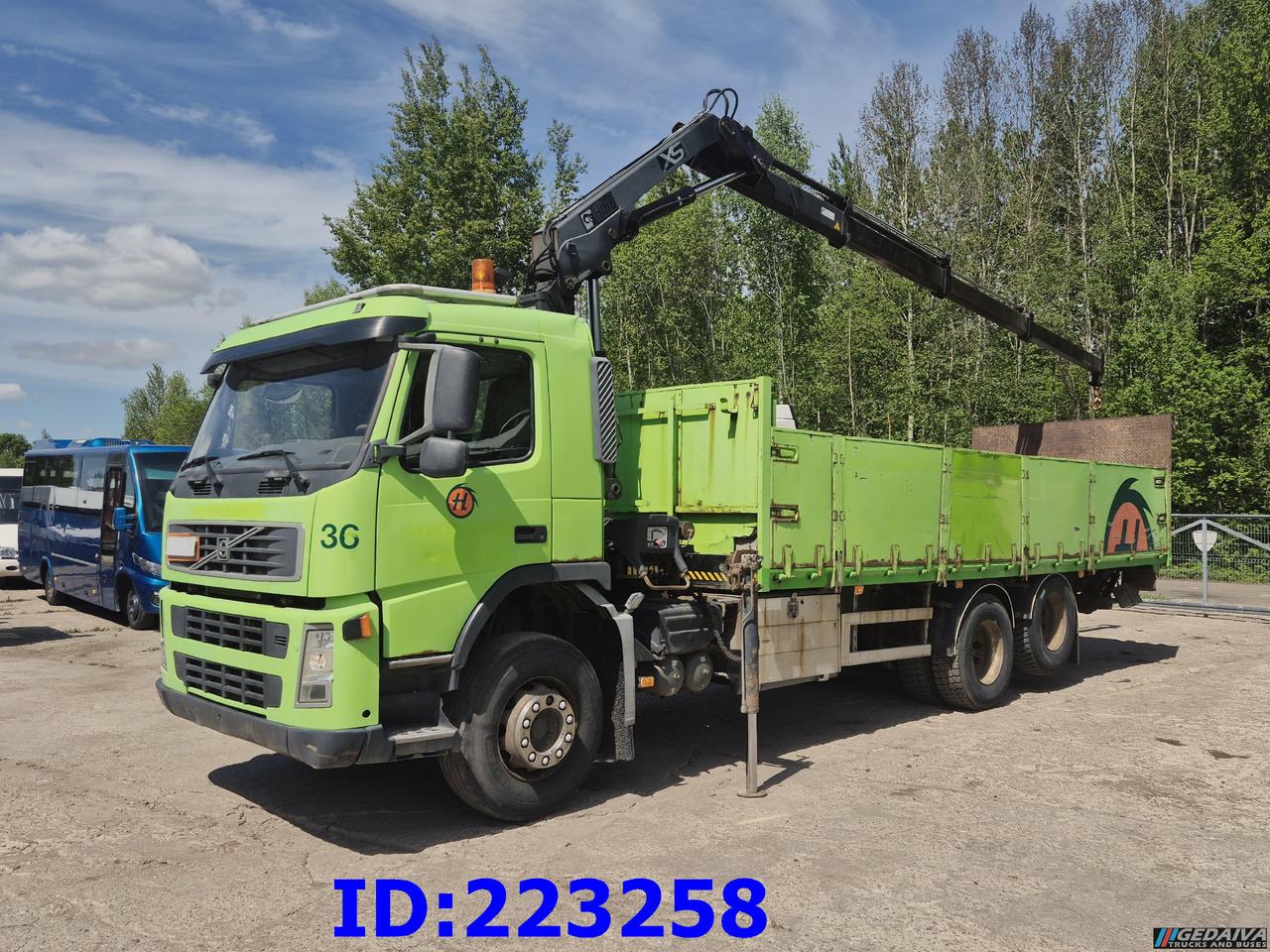 VOLVO FM9 300HP 6x2 + HIAB 144B -3 CL - Бордови камион: снимка 1 VOLVO FM9 300HP 6x2 + HIAB 144B -3 CL - Бордови камион: снимка 1