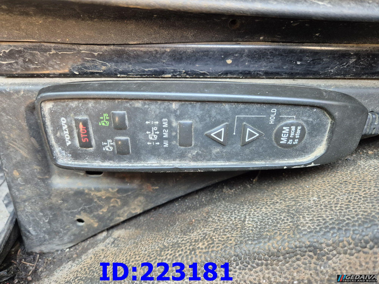 Боклукчийска кола VOLVO FMX 11 330HP 6x2 (Steering axel) - Euro6: снимка 12