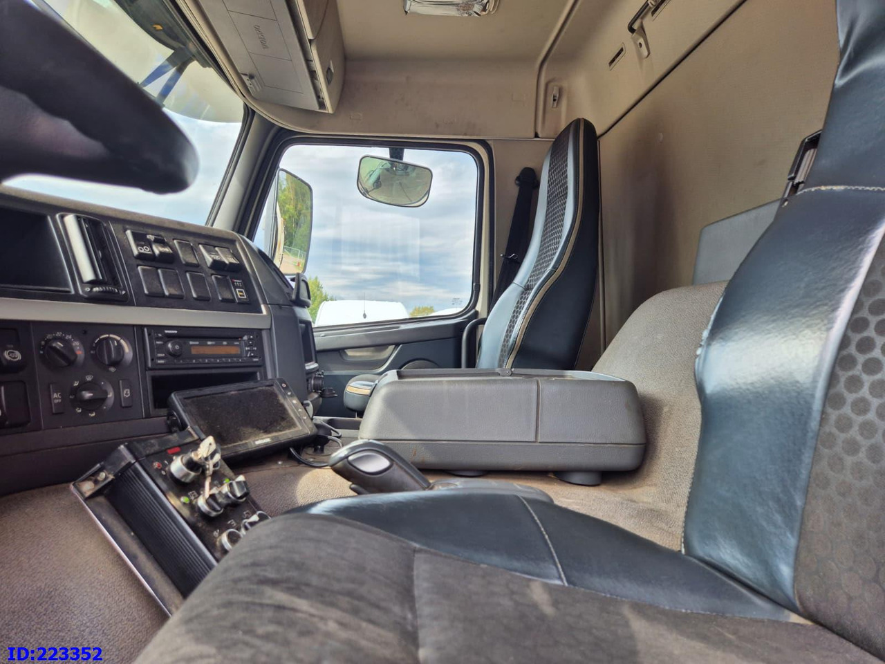 VOLVO FMX 330HP 6x2 Norba RL300. Keox -bio, Ferrari crane, Dynawatt -pressure - Боклукчийска кола: снимка 5 VOLVO FMX 330HP 6x2 Norba RL300. Keox -bio, Ferrari crane, Dynawatt -pressure - Боклукчийска кола: снимка 5