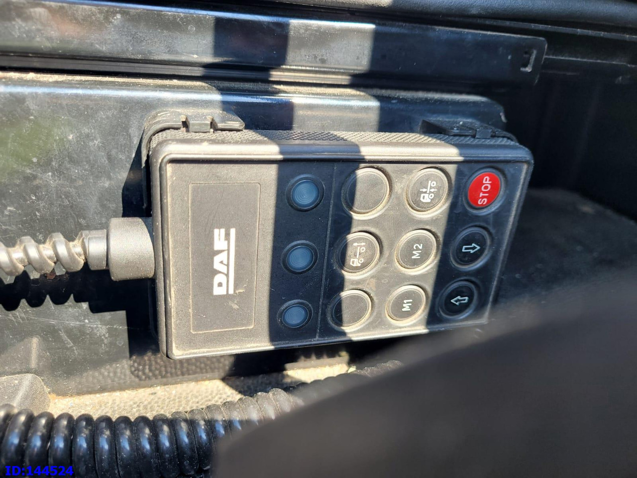 Влекач DAF XF 105.410 Retarder: снимка 9