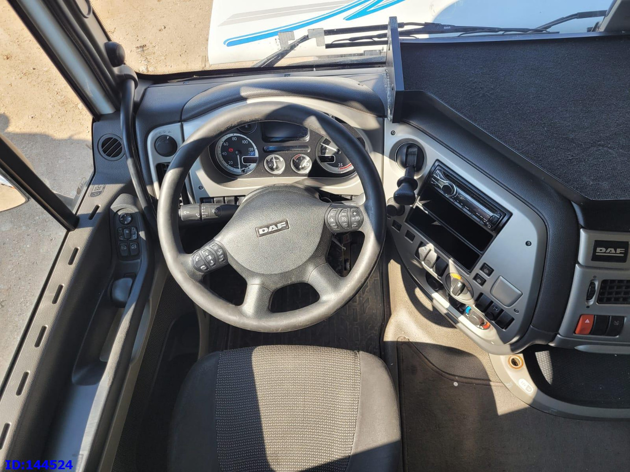 Влекач DAF XF 105.410 Retarder: снимка 10