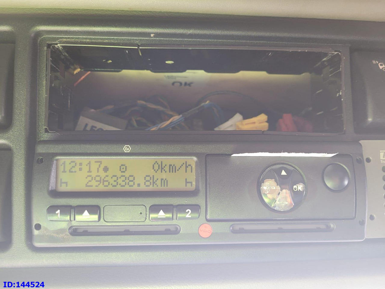 Влекач DAF XF 105.410 Retarder: снимка 15